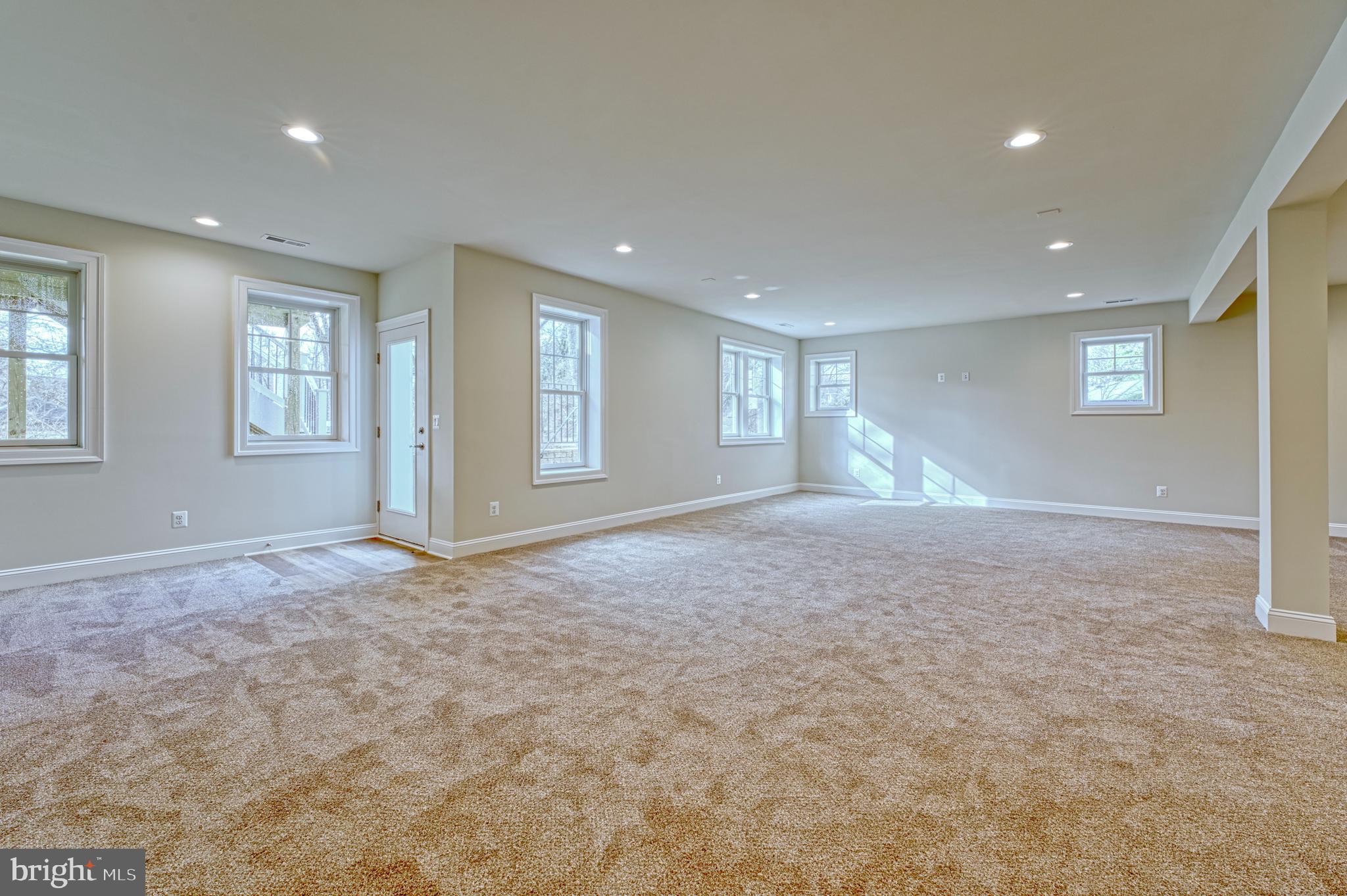 TALISMAN COURT - Residential