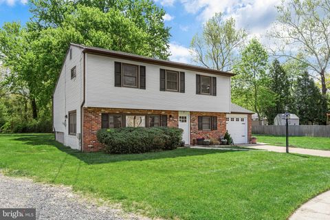 Homes For Sale - 2 Grass Road<br/> CHERRY HILL, NJ 08034