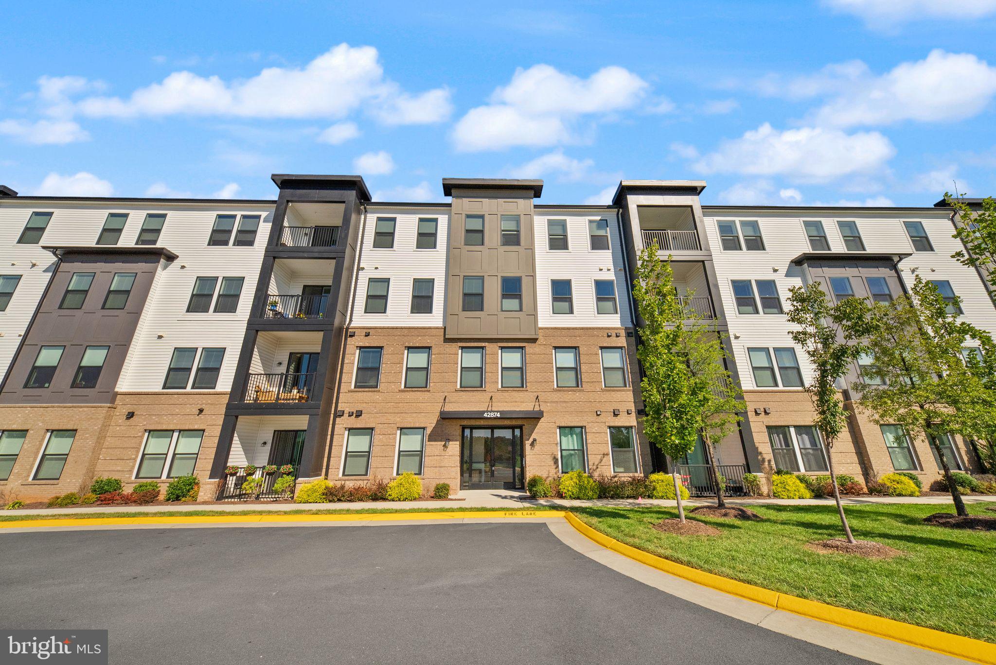 42874 FIREFLY SONATA TERRACE 409