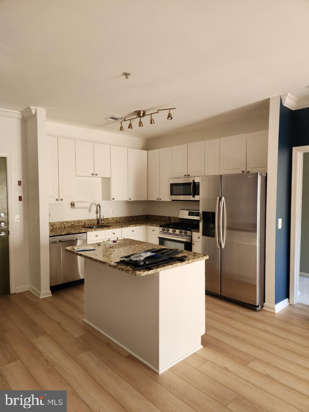 MARQUIS AT VIENNA STATION - Residential Lease