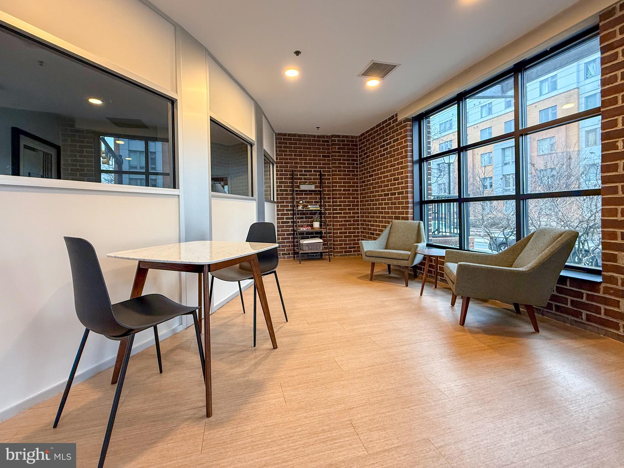 POTOMAC YARD - Residential