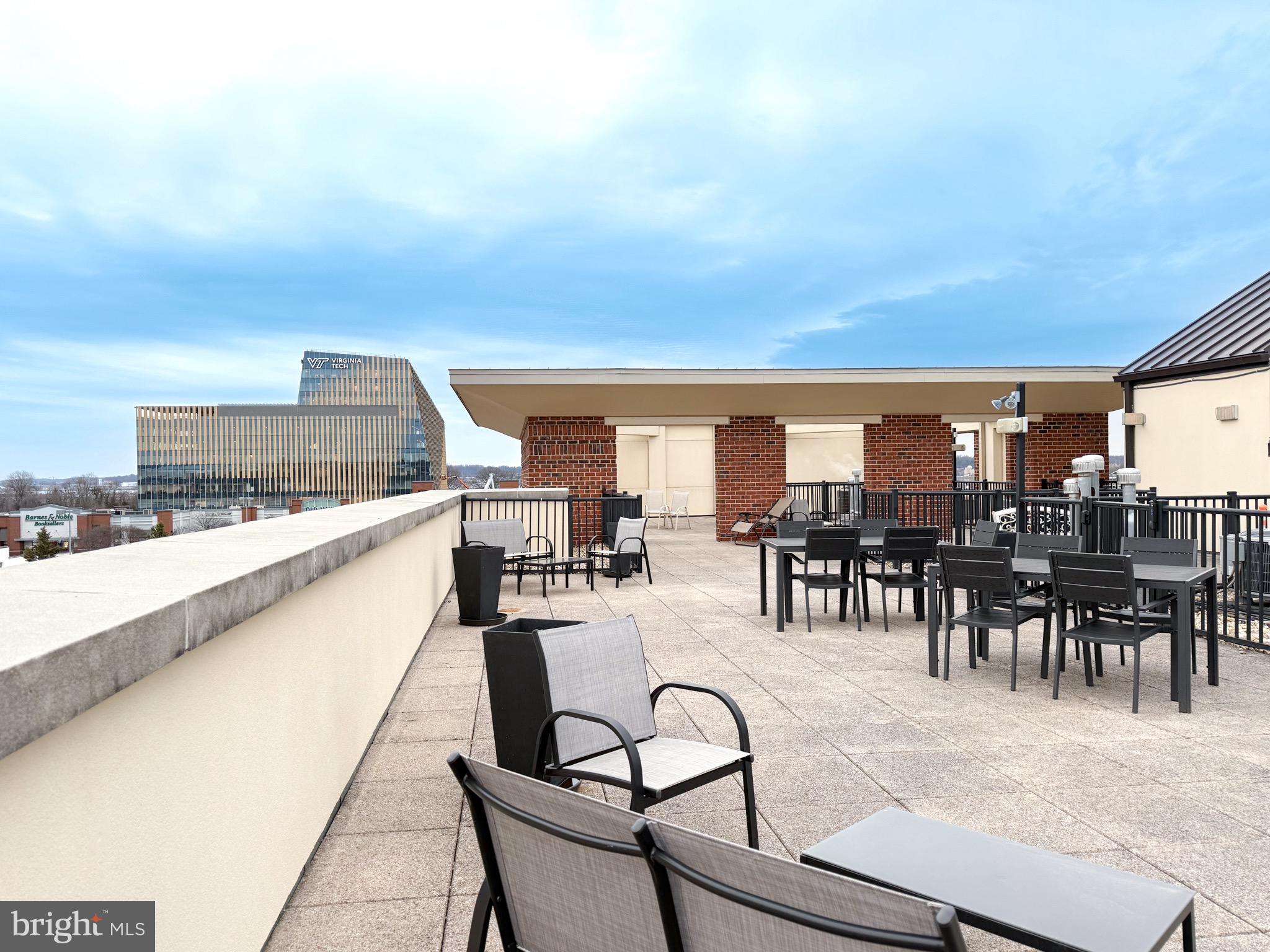 POTOMAC YARD - Residential