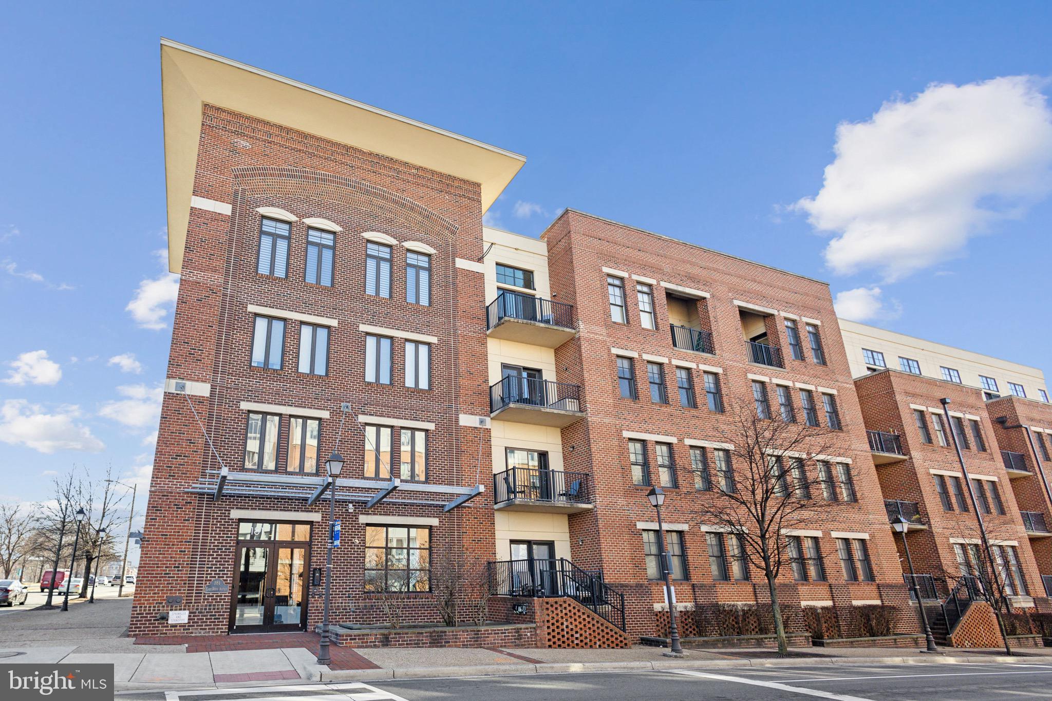 POTOMAC YARD - Residential