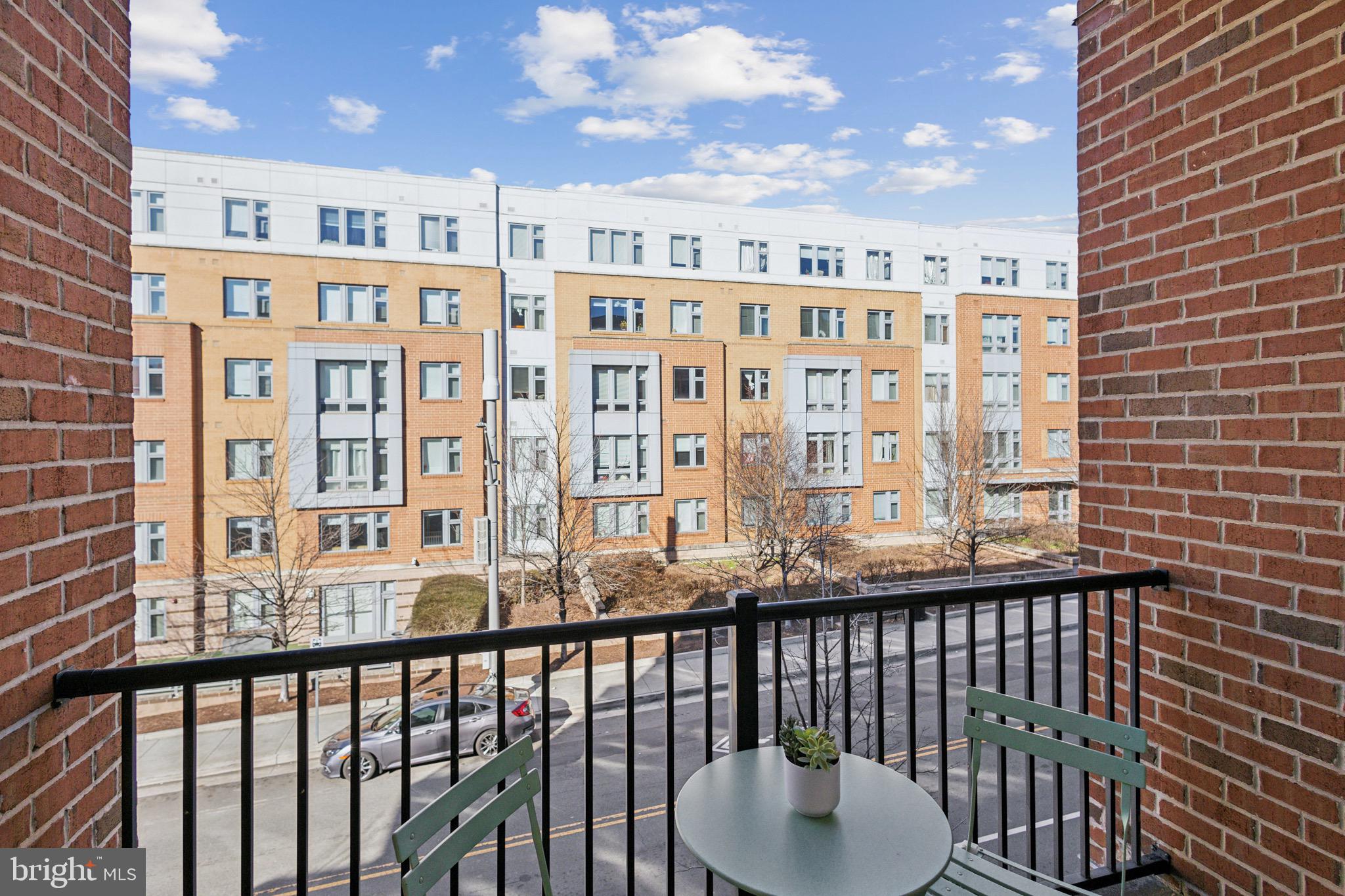 POTOMAC YARD - Residential