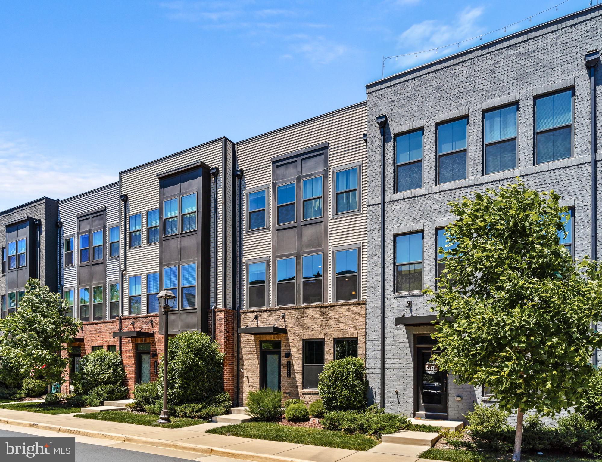 WESTMOORE AT MOOREFIELD - Residential