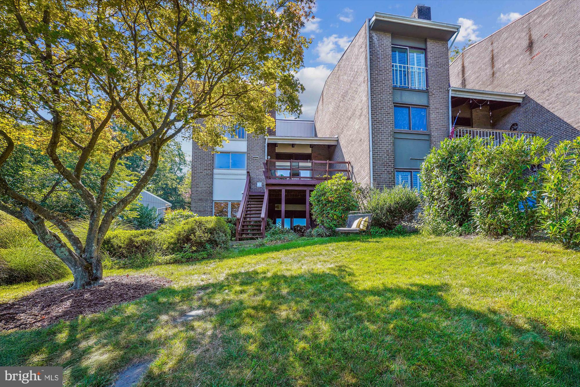 LAKESIDE CLUSTER - Residential