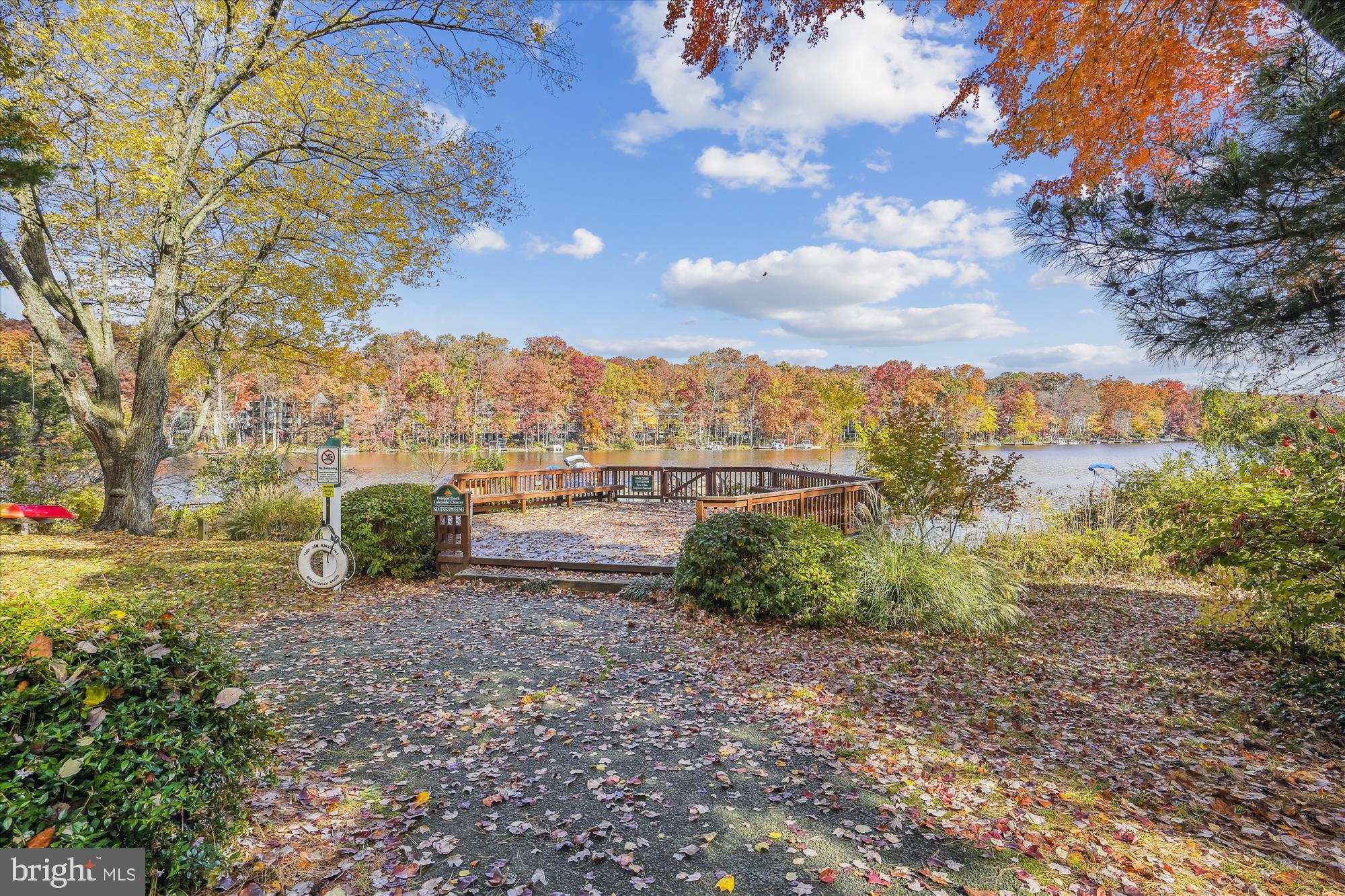 LAKESIDE CLUSTER - Residential