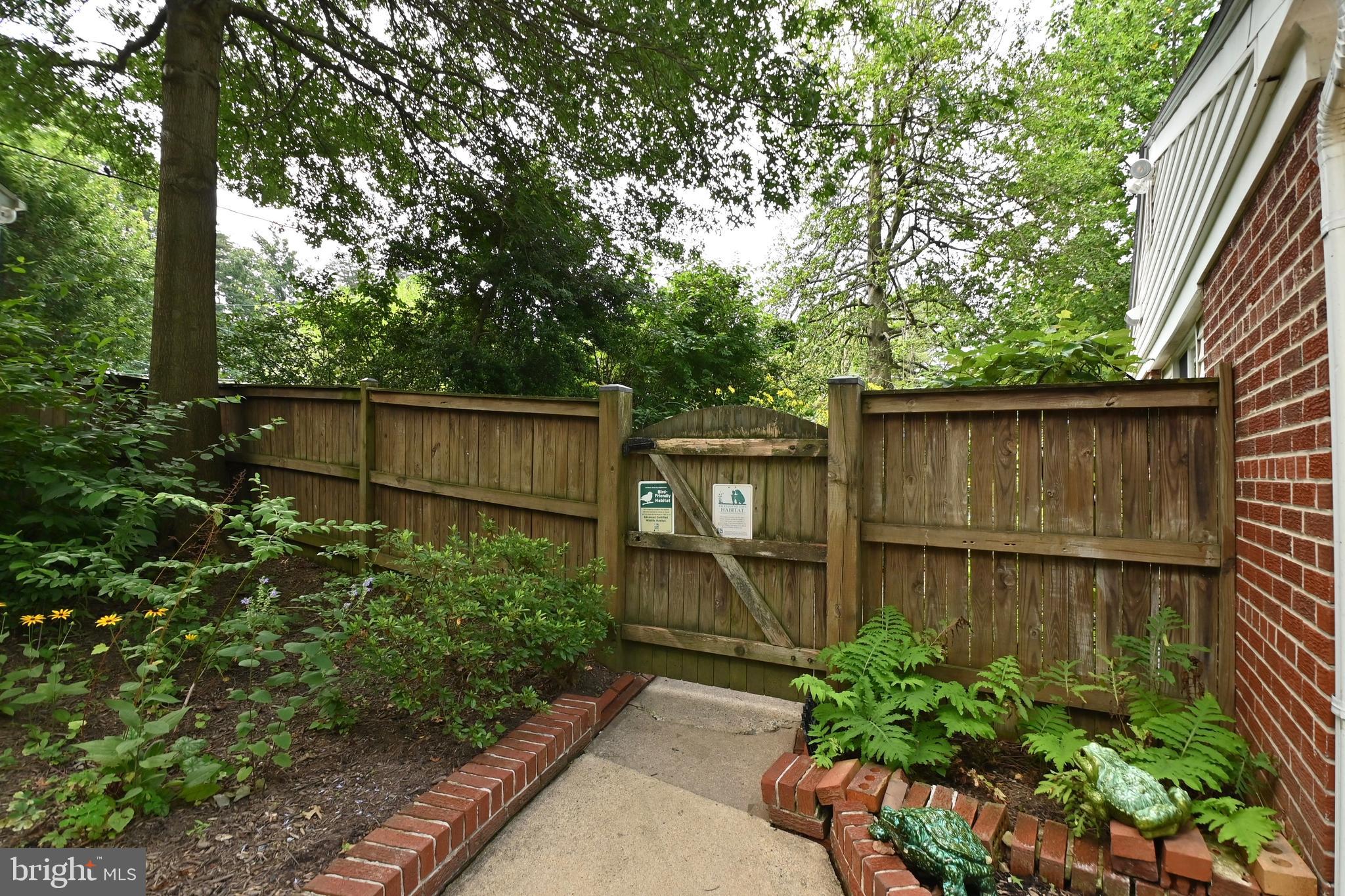 BROADMONT - Residential