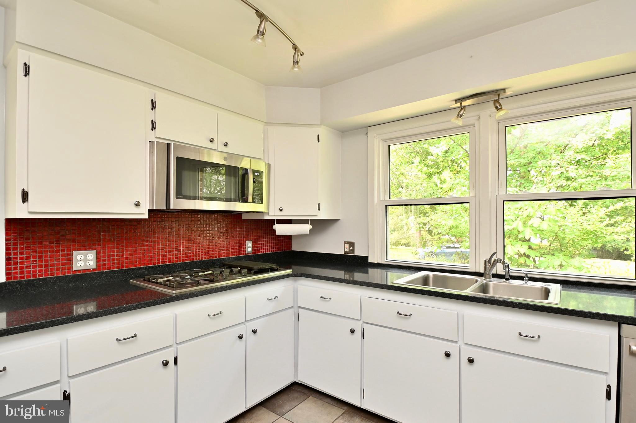 BROADMONT - Residential