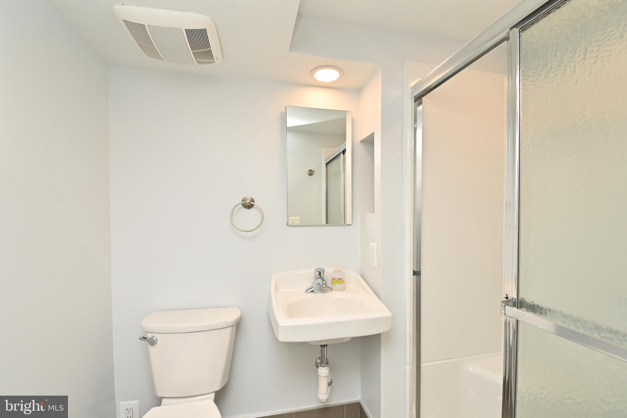 BROADMONT - Residential