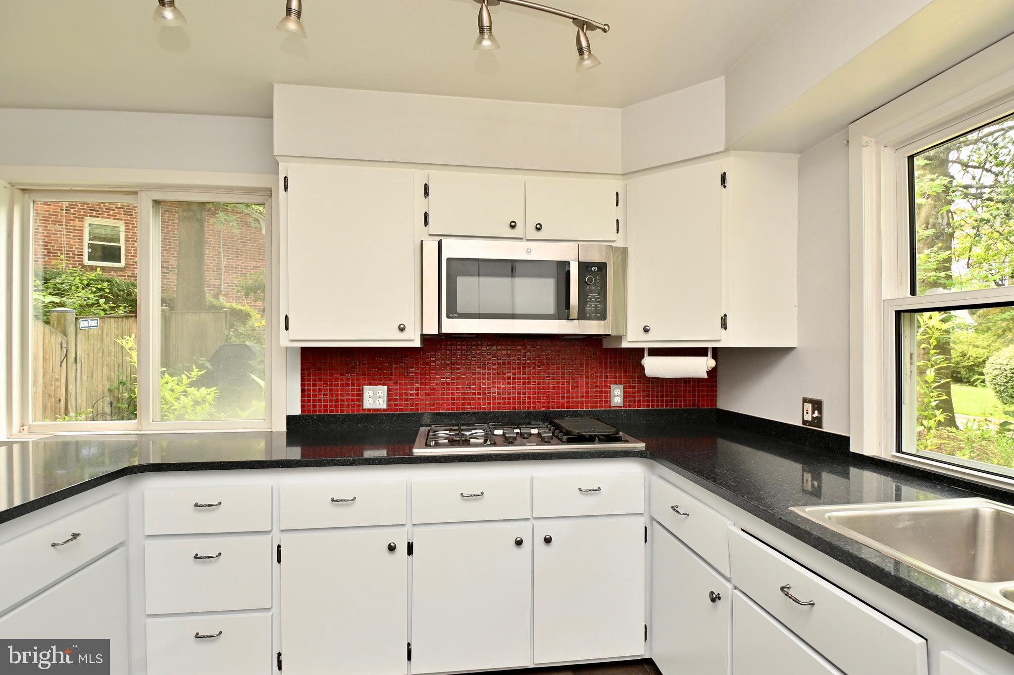 BROADMONT - Residential