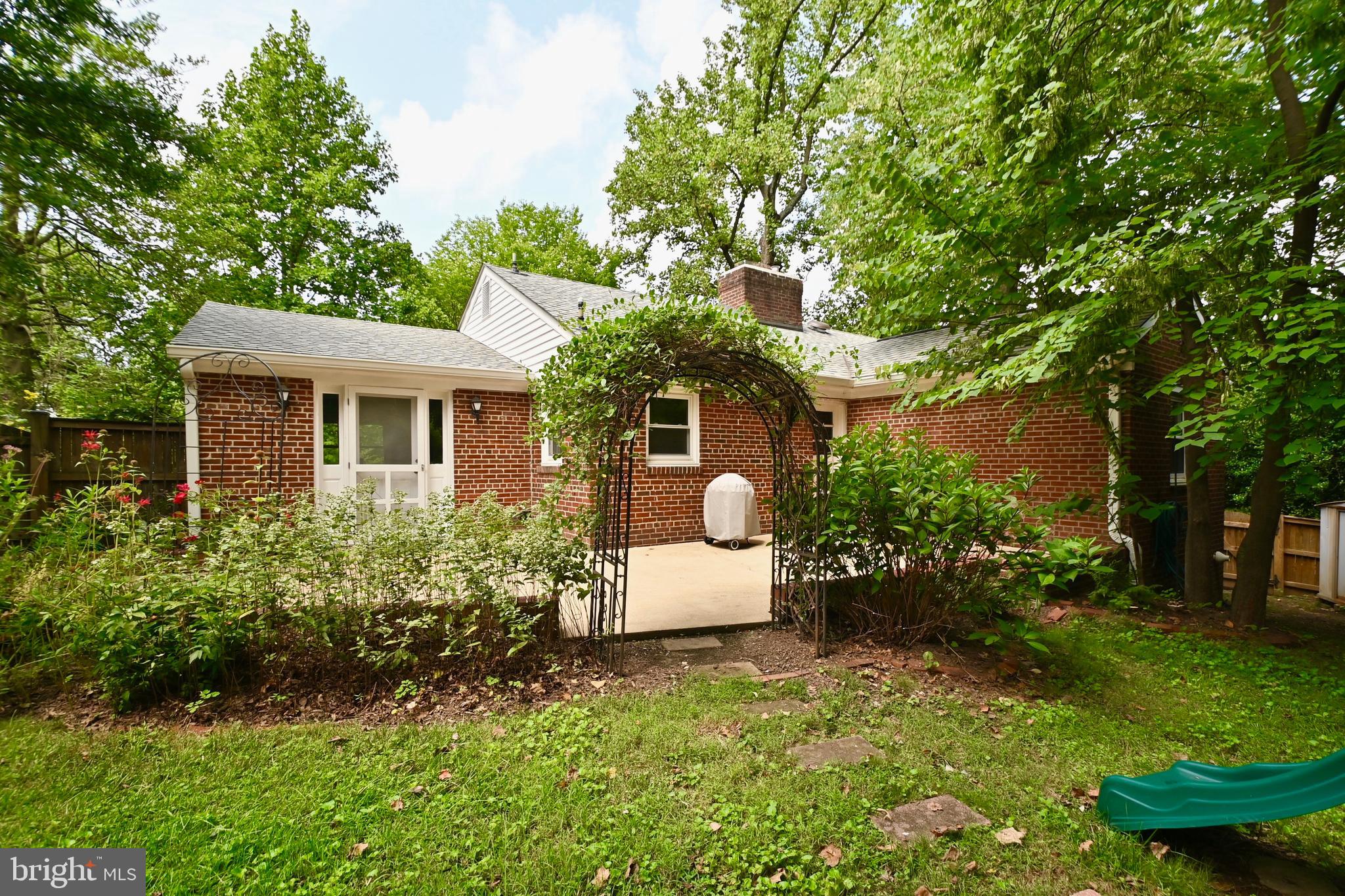 BROADMONT - Residential