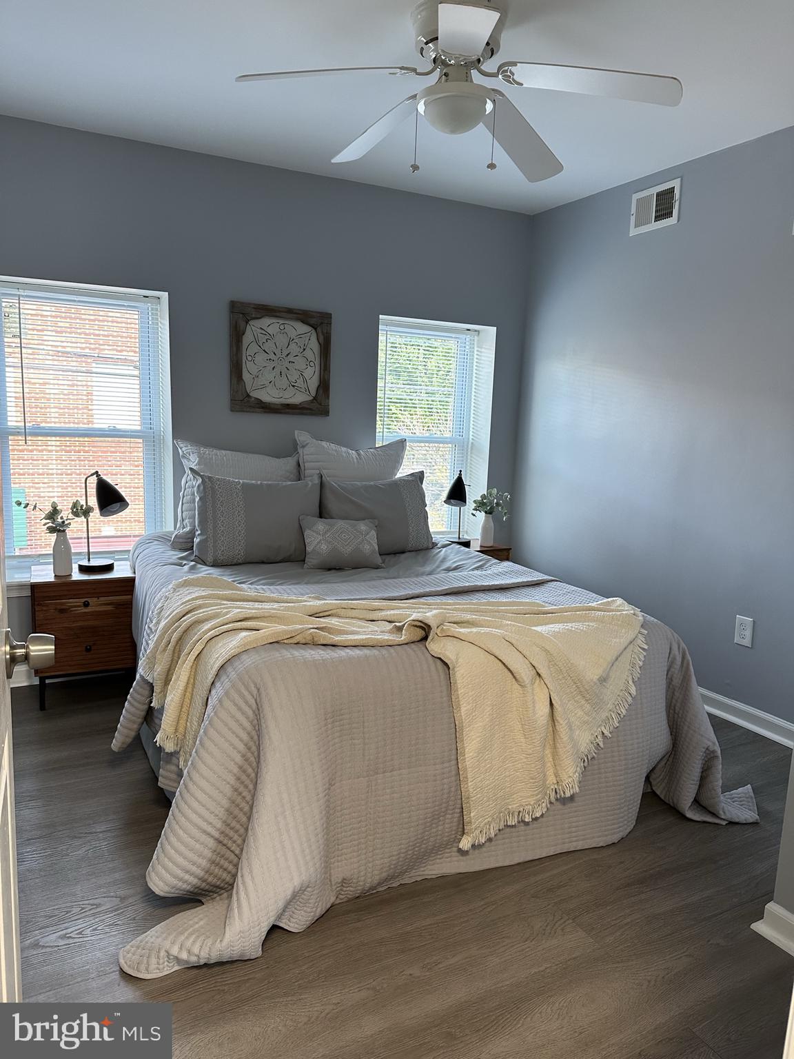 CAMDEN CROSSING - Residential