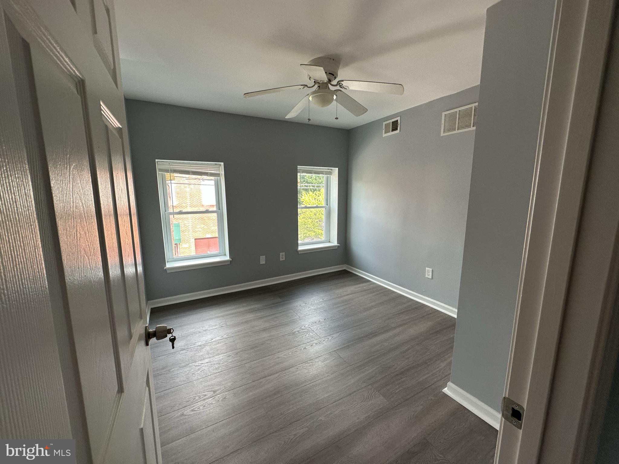 CAMDEN CROSSING - Residential