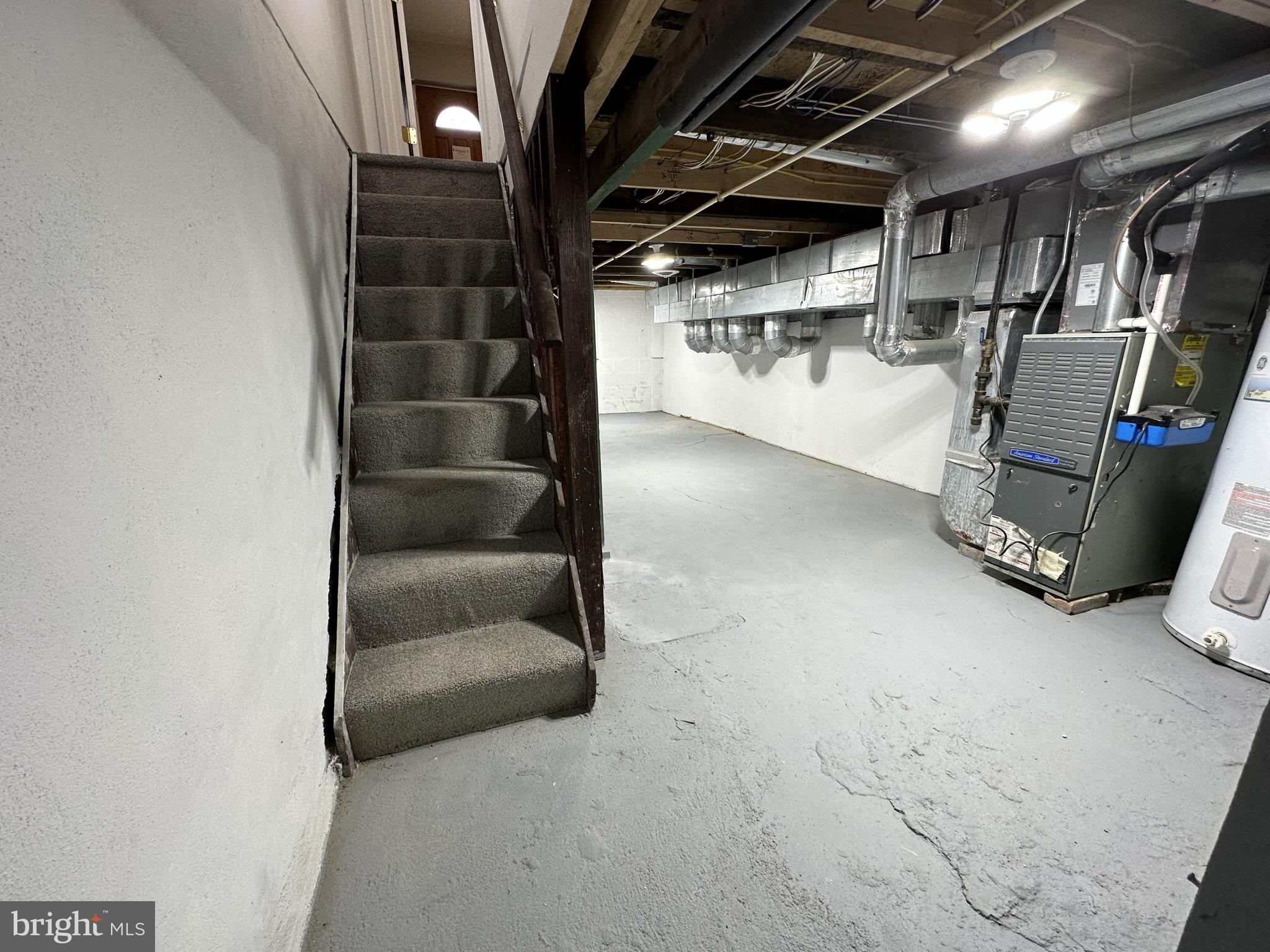 CAMDEN CROSSING - Residential