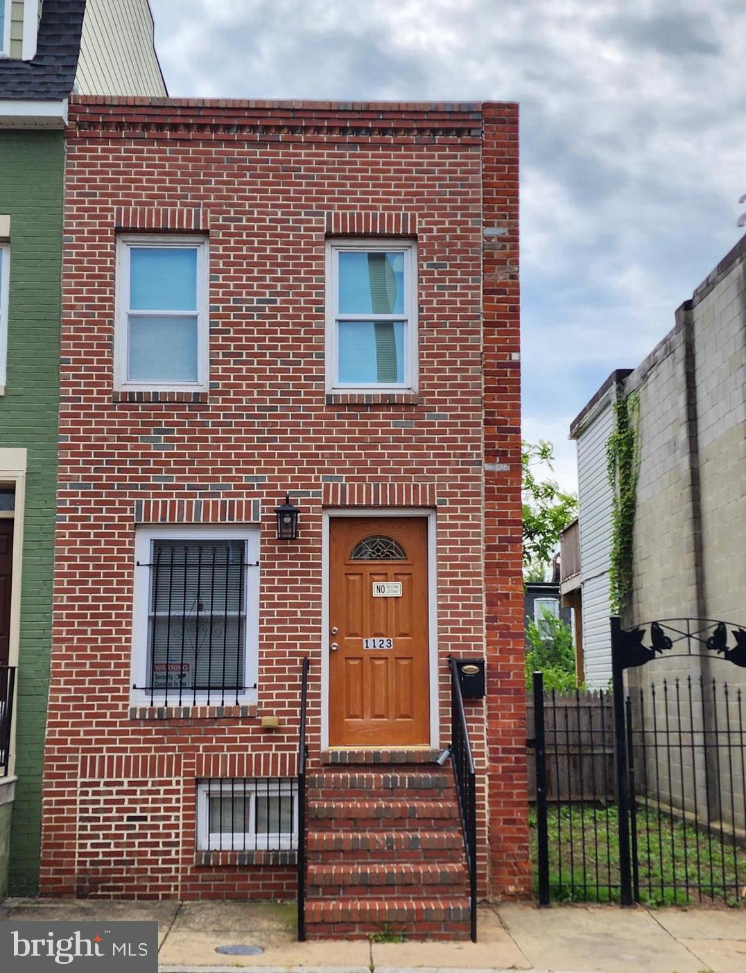 Welcome to this stunningly updated from top to bottom 2-bedroom, 1-bathroom rowhome located in the heart of Baltimore. This move-in-ready beauty has been completely renovated from top to bottom with modern finishes and essential upgrades for peace of mind.
Enjoy brand-new plumbing and electrical systems, energy-efficient windows, a new HVAC system, a sump pump with battery backup, and a new roof every major system has been addressed! The open-concept main level features stylish flooring throughout, a spacious living area, and a beautifully remodeled kitchen with sleek cabinetry, new appliances, and coordinating countertops. Even has been lead-free certified
Upstairs, you'll find two well-sized bedrooms and a refreshed full bathroom with contemporary fixtures. The clean, unfinished basement includes laundry and offers great storage space or room to expand.
Step outside to a fully fenced backyard—perfect for entertaining, relaxing, or converting into a private parking pad. The lot next to the house may have been abandoned by the city; Buyer may be able to claim. Conveniently located just minutes from Camden Yards, M&T Bank Stadium, Horseshoe Casino, local breweries, and the Inner Harbor.
Don't miss your chance to own this turn-key home in a vibrant and walkable community. Schedule your showing, submit your offer, bring your furniture and move right in!
More photos of this beauty will be uploaded soon!