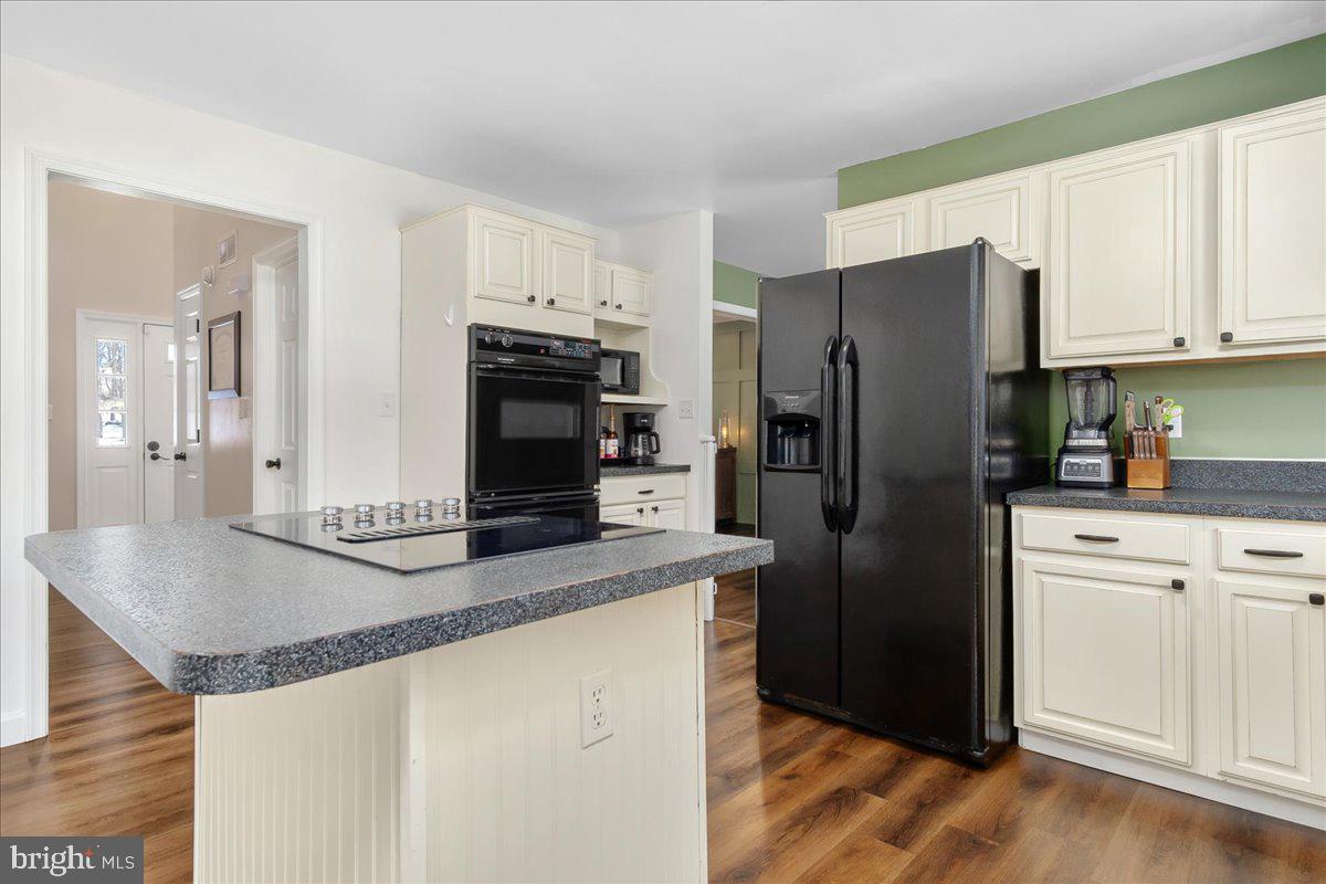 SWAN DALE FARMS - Residential