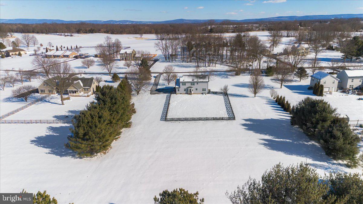 SWAN DALE FARMS - Residential