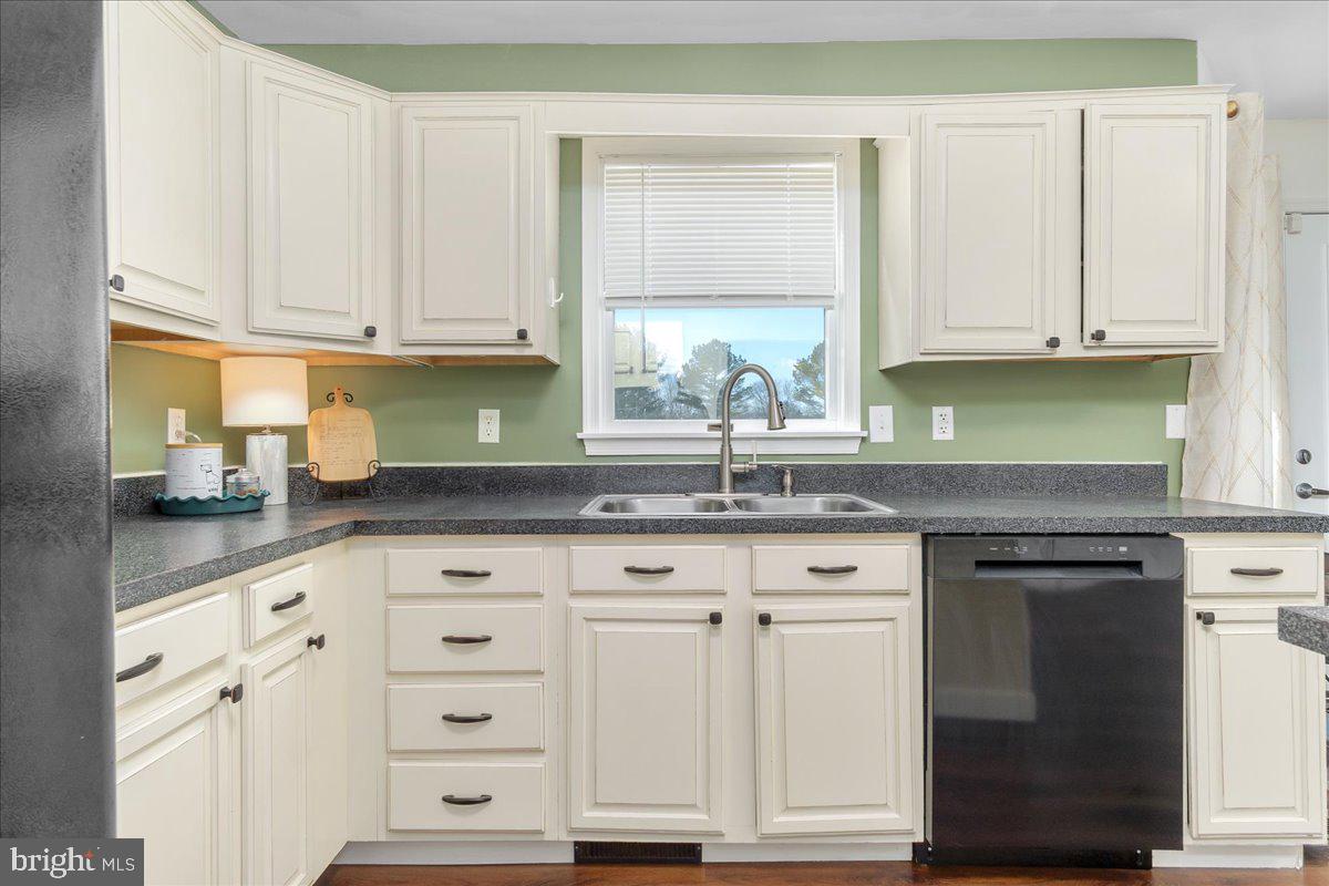 SWAN DALE FARMS - Residential