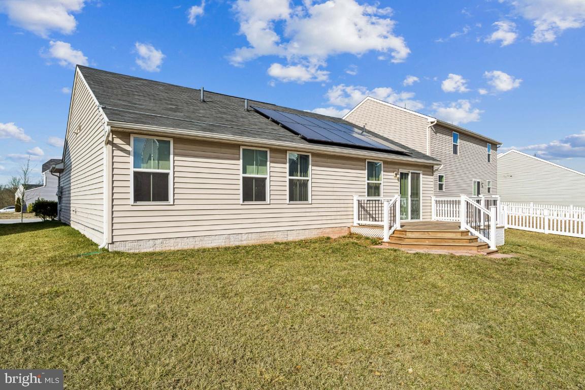 MEADE'S CROSSING - Residential