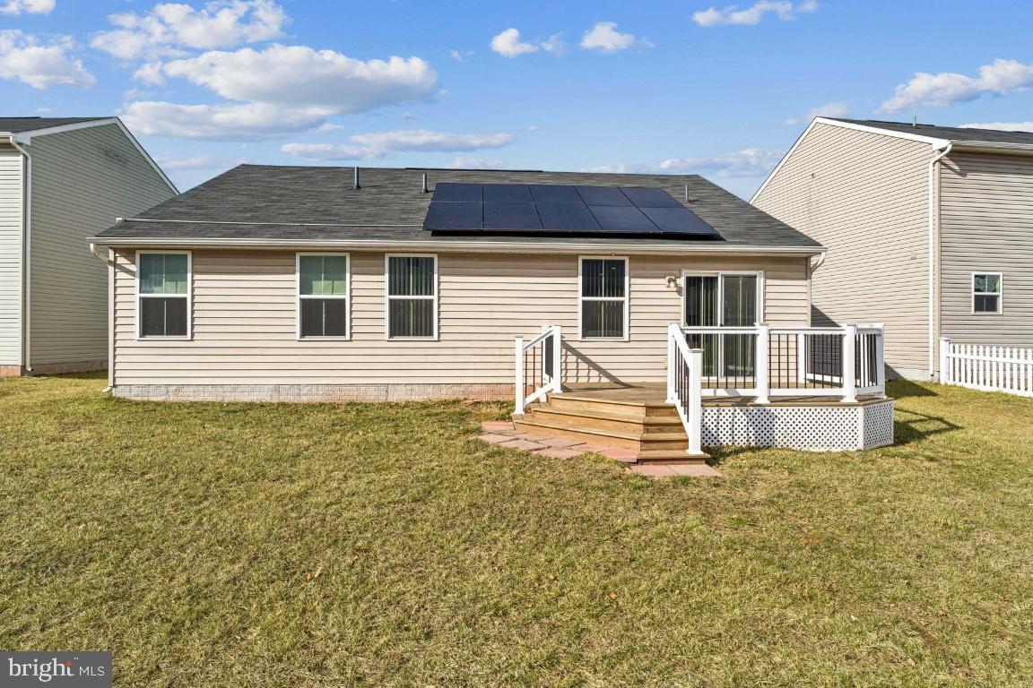 MEADE'S CROSSING - Residential