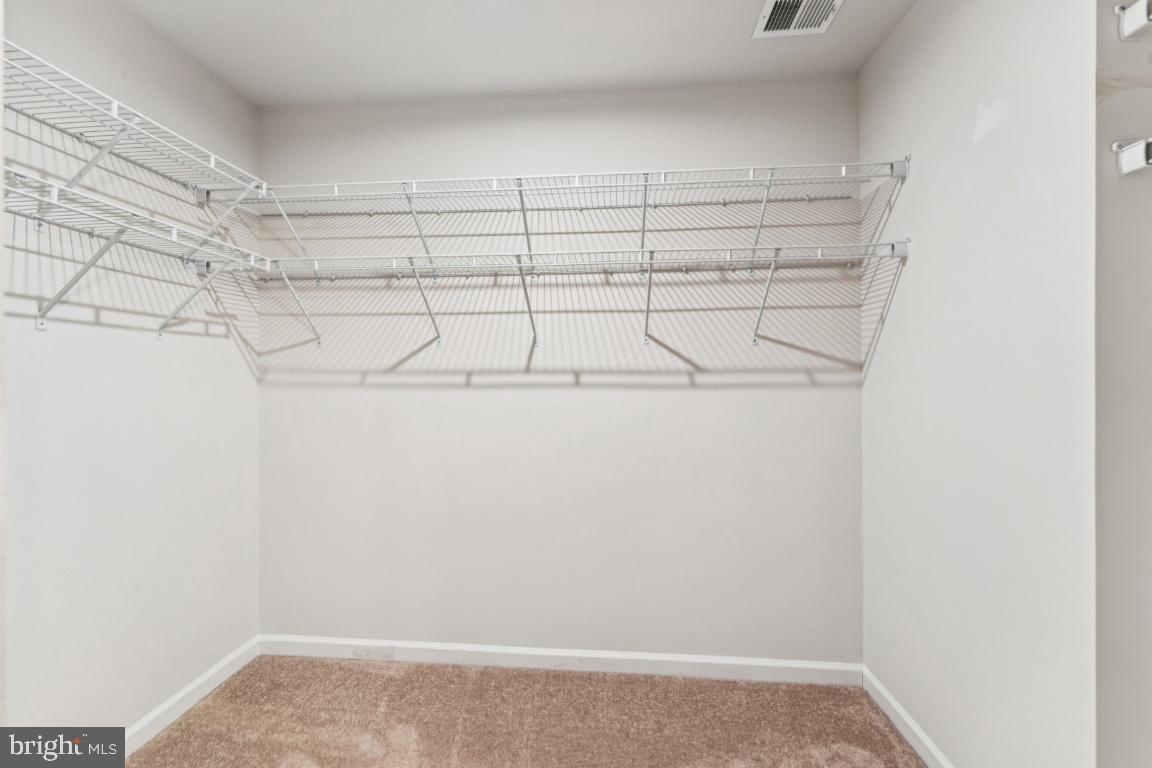 MEADE'S CROSSING - Residential