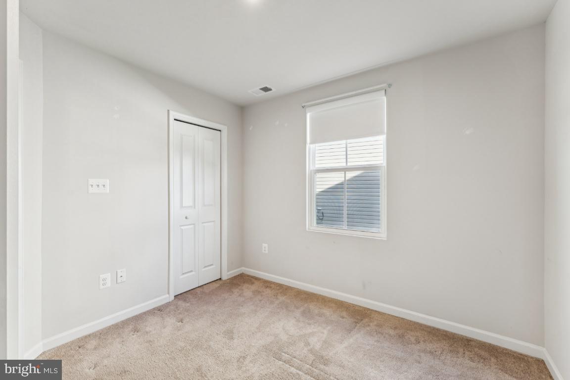 MEADE'S CROSSING - Residential