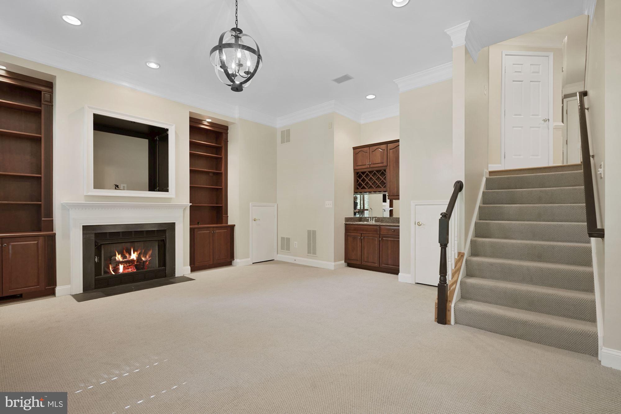 PALISADES PARK - Residential