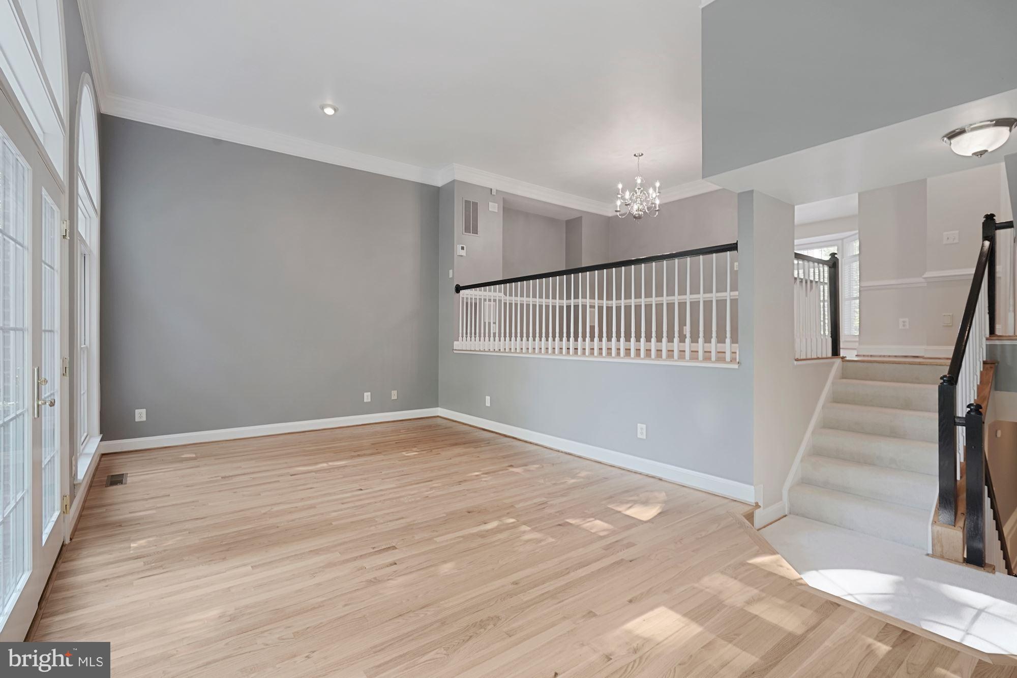 PALISADES PARK - Residential