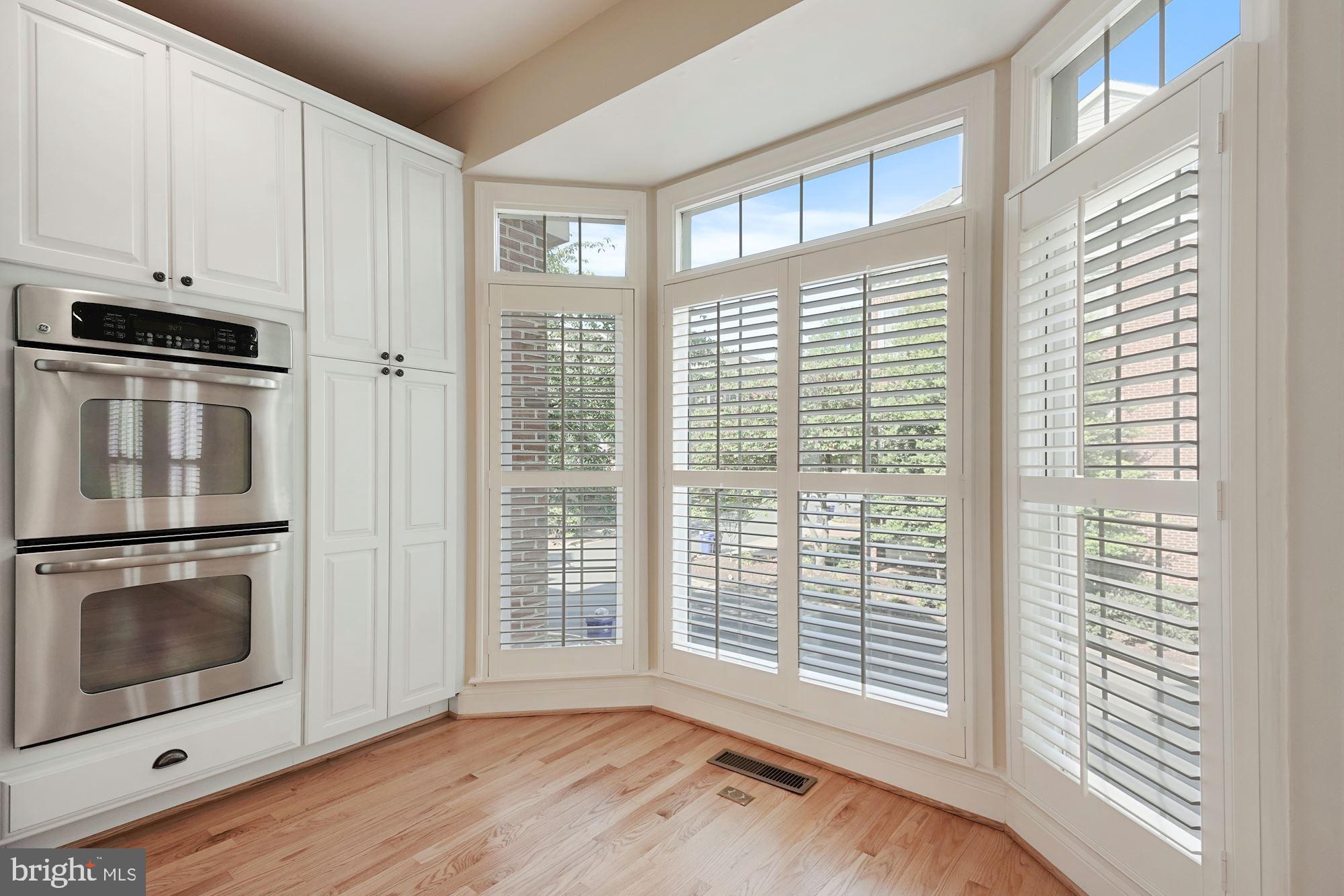 PALISADES PARK - Residential