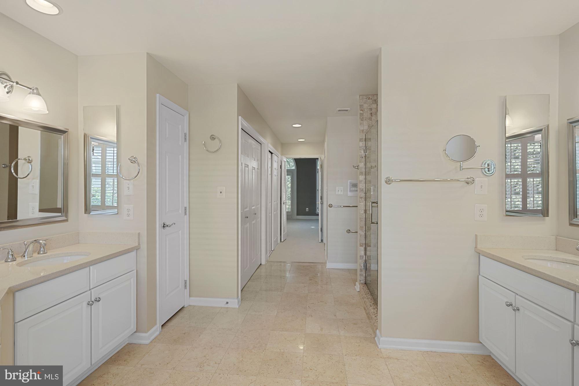 PALISADES PARK - Residential