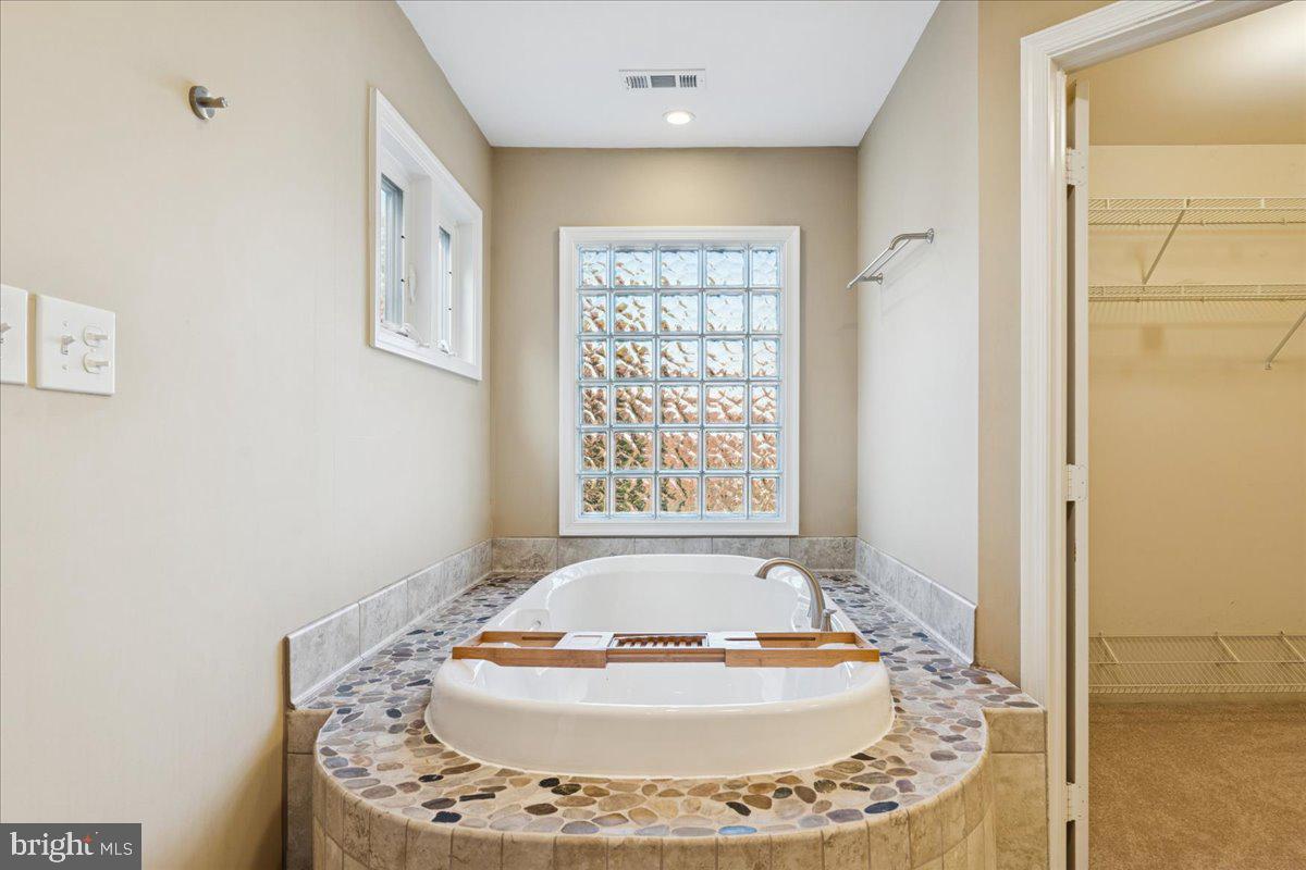 SYCAMORE RIDGE - Residential