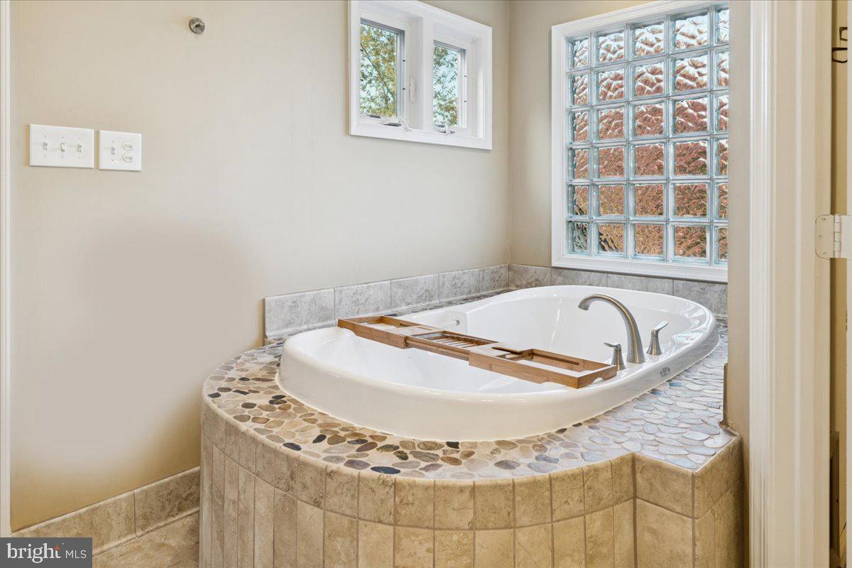 SYCAMORE RIDGE - Residential