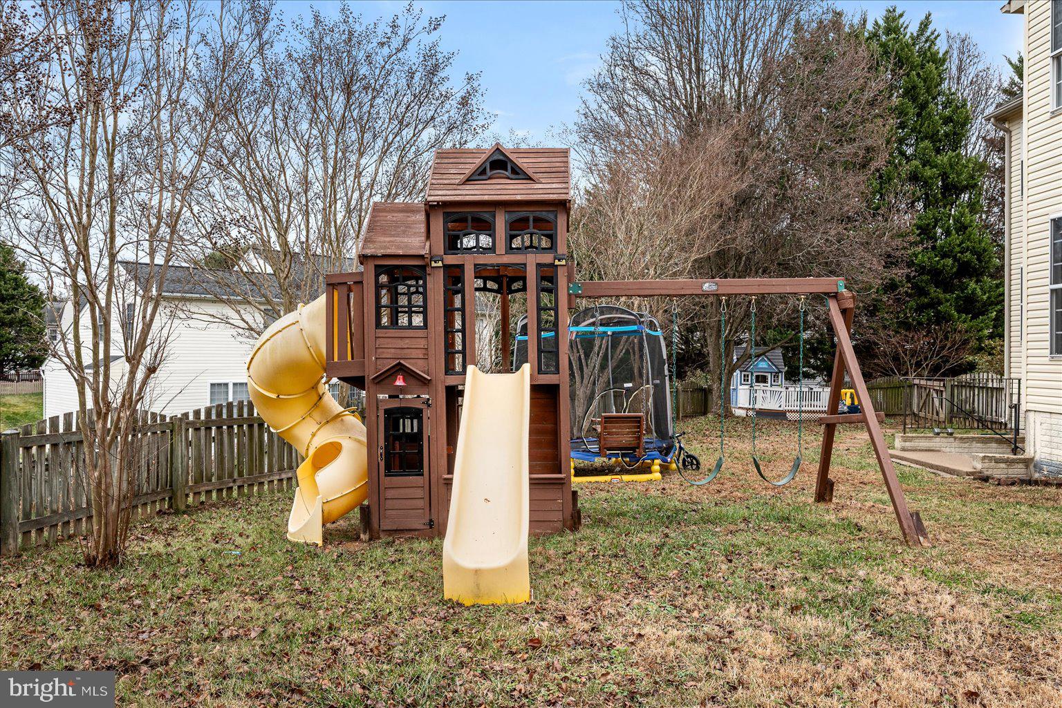 STAFFORD LAKES VILLAGE - Residential