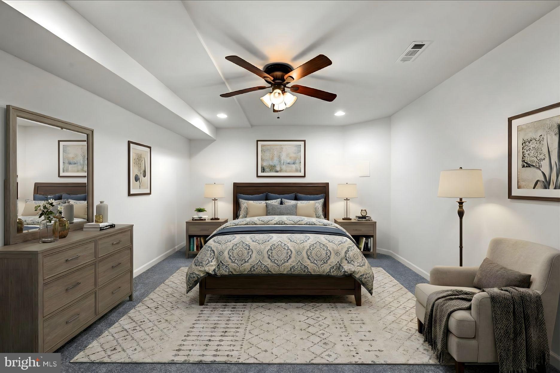 STAFFORD LAKES VILLAGE - Residential