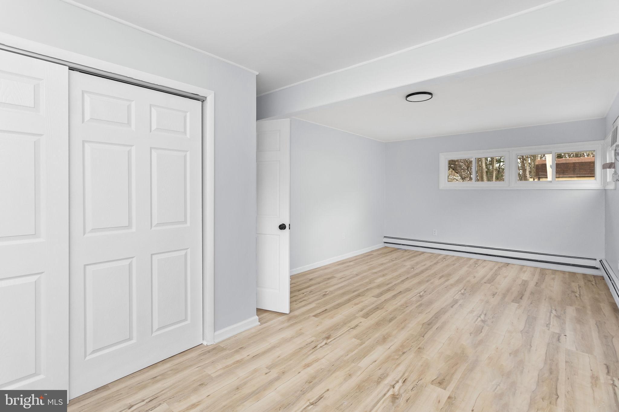 RED CEDAR HILL - Residential