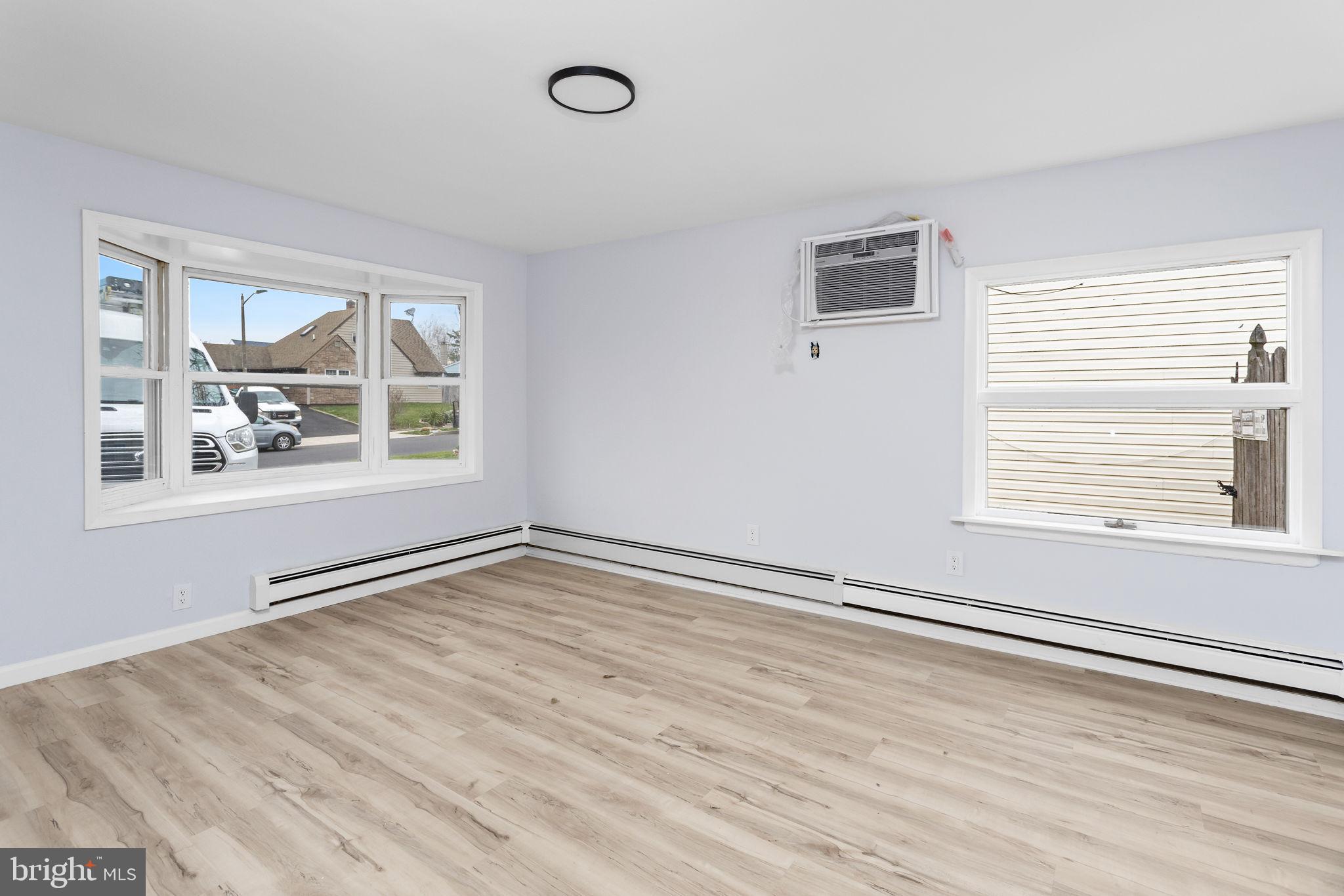 RED CEDAR HILL - Residential