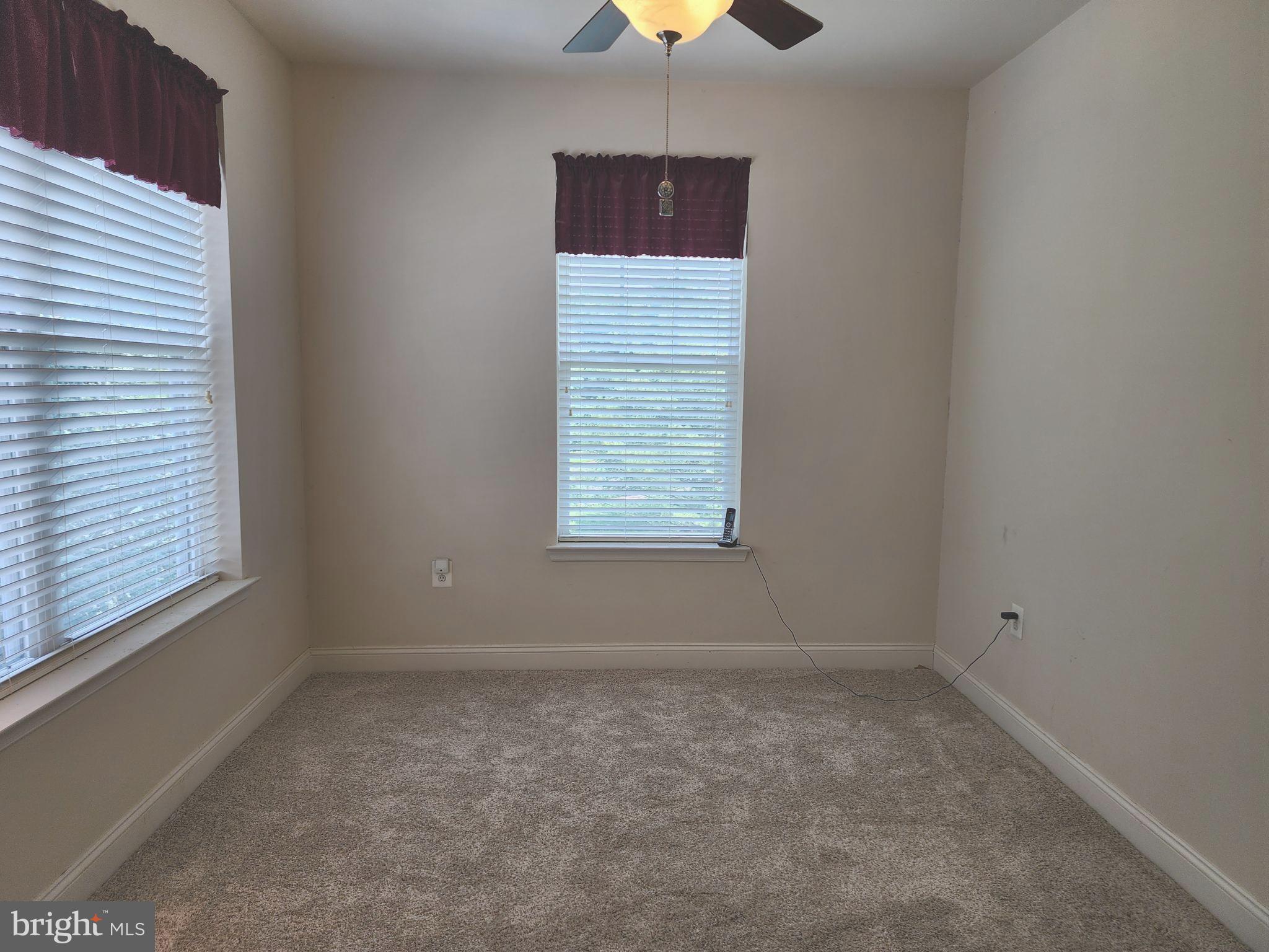 EMERALD HILLS - Residential