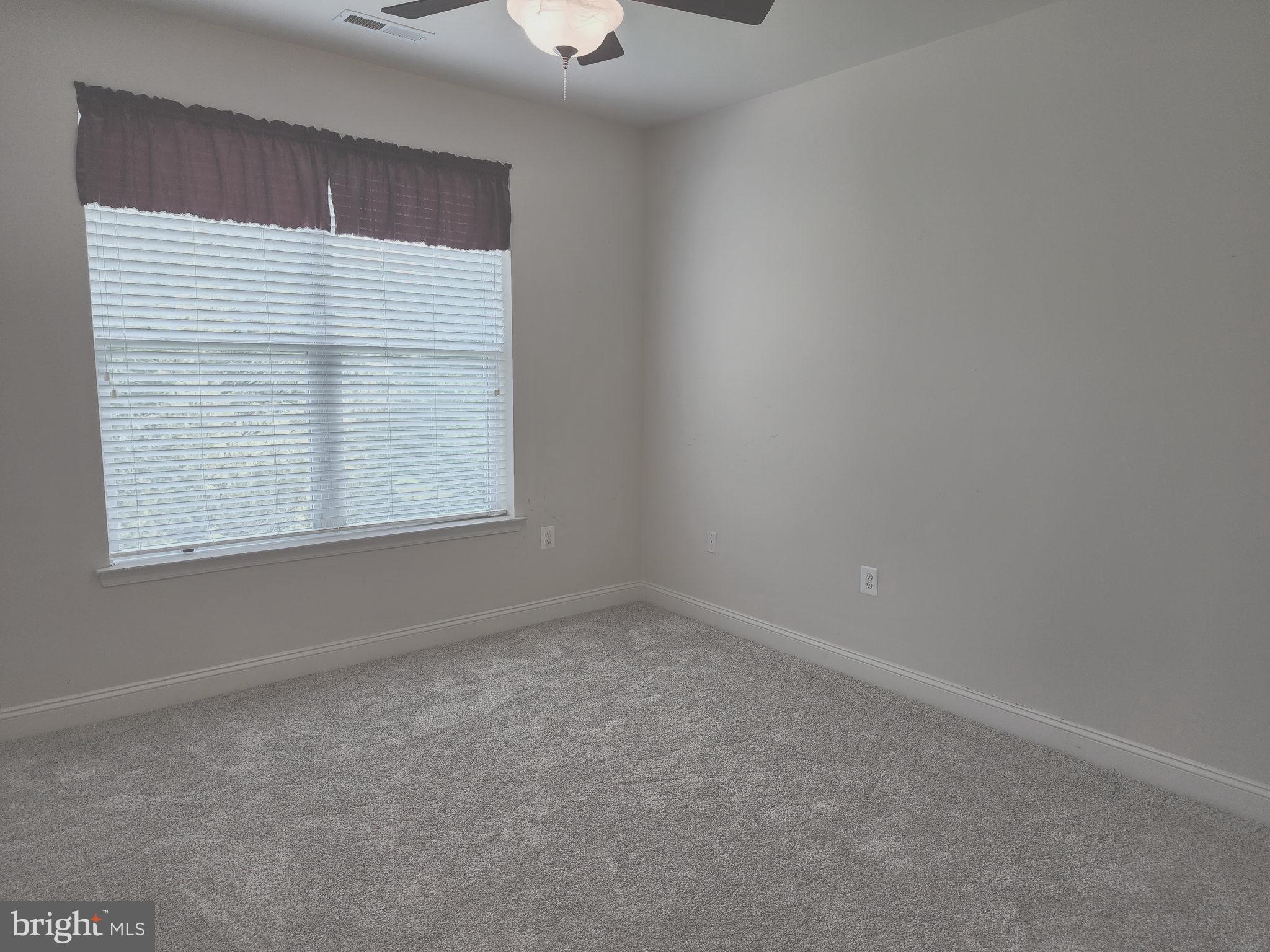 EMERALD HILLS - Residential