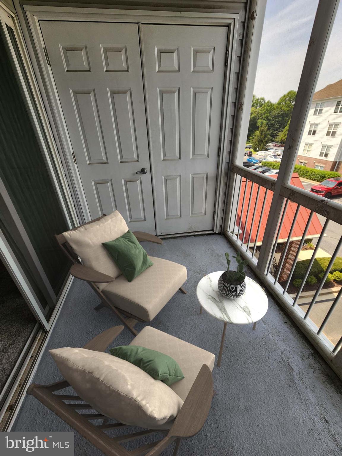 EMERALD HILLS - Residential