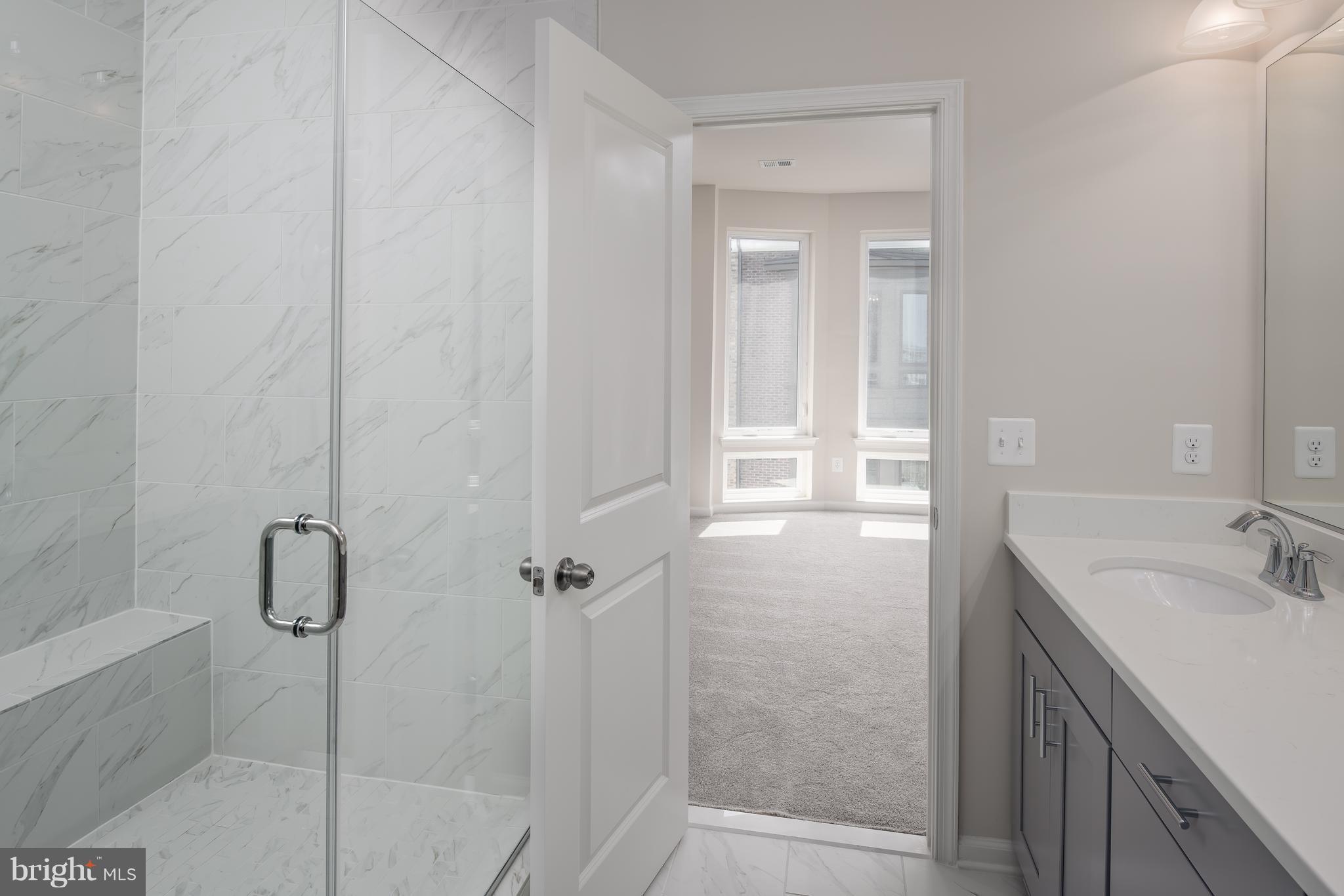 POTOMAC OVERLOOK - Residential