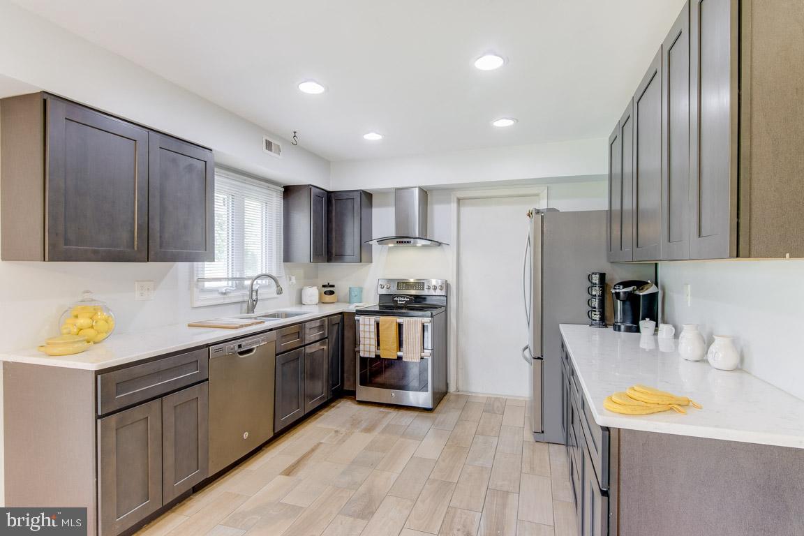 WHITEHALL AT BELAIR - Residential