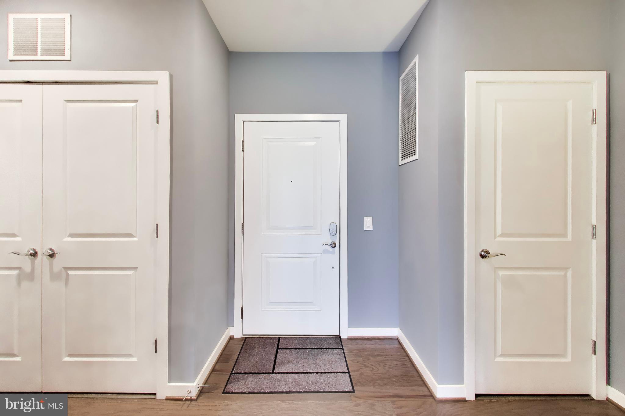 3985 NORTON PLACE 206