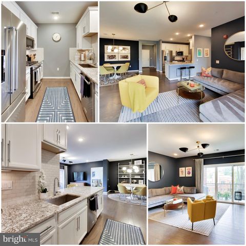 Photo of 3985 Norton Place #206, FAIRFAX, VA 22030 (MLS # VAFC2008416)