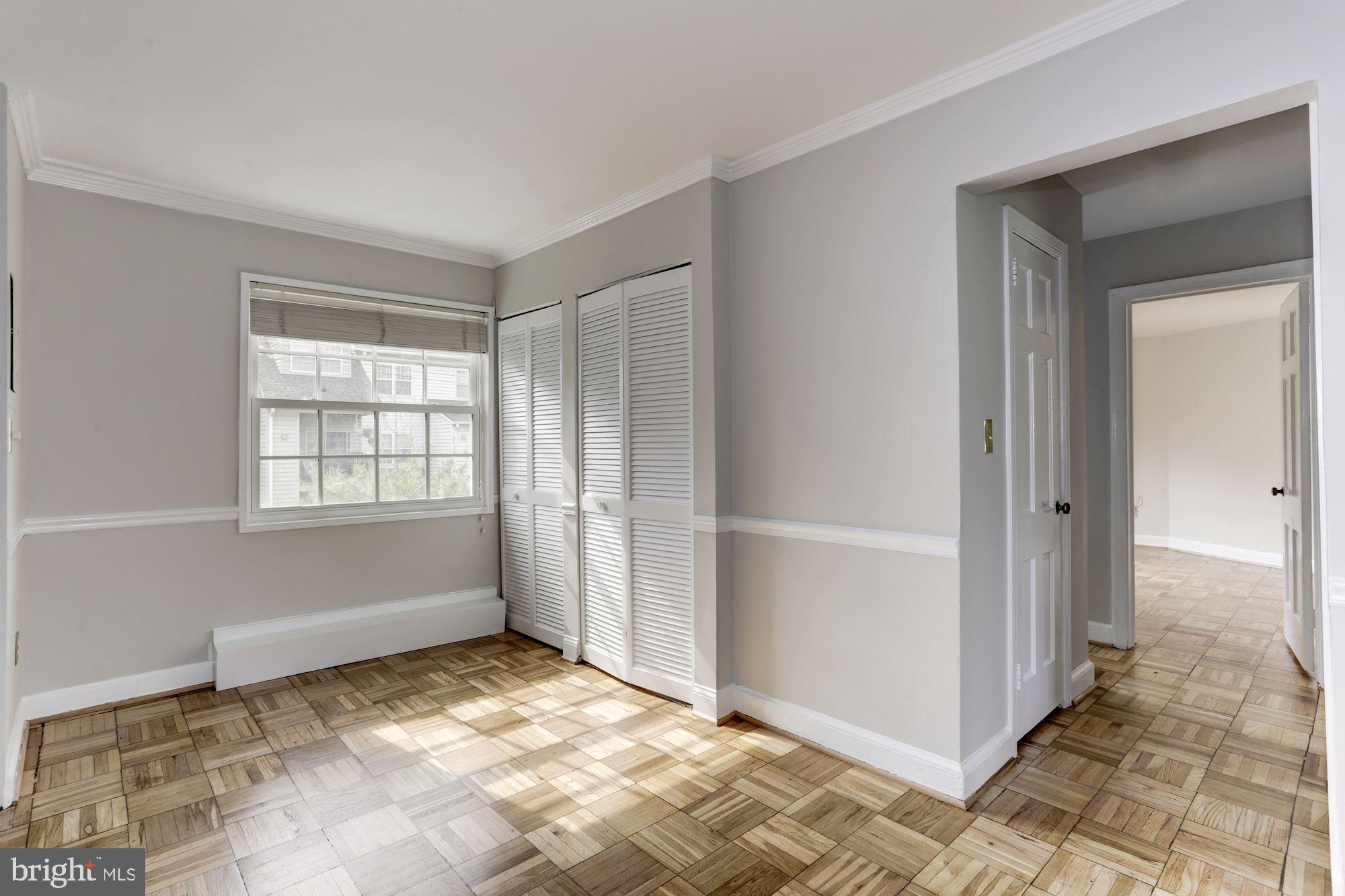 POTOWMACK CROSSING - Residential