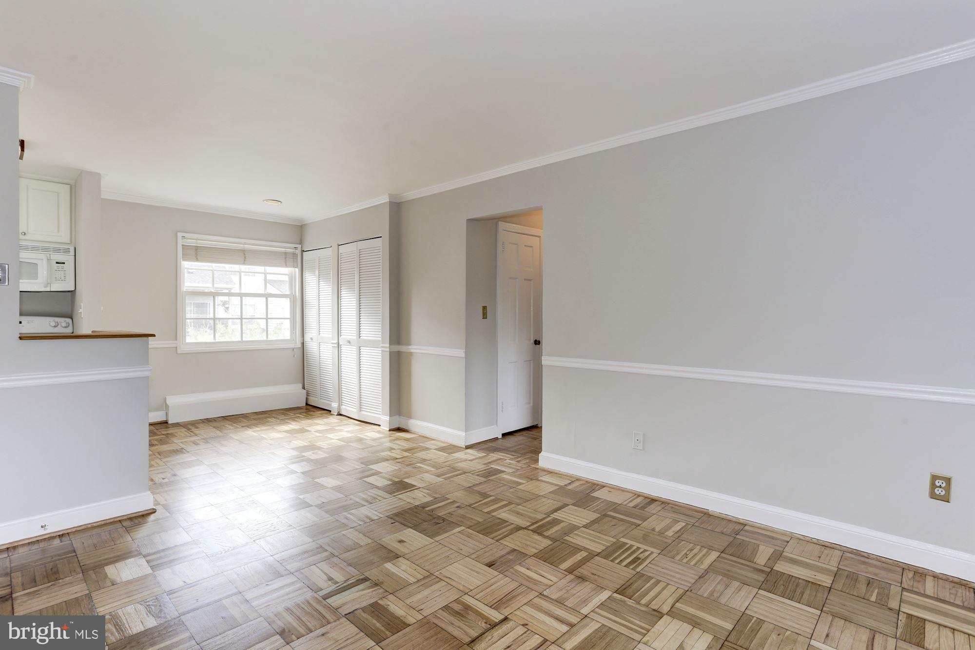 POTOWMACK CROSSING - Residential