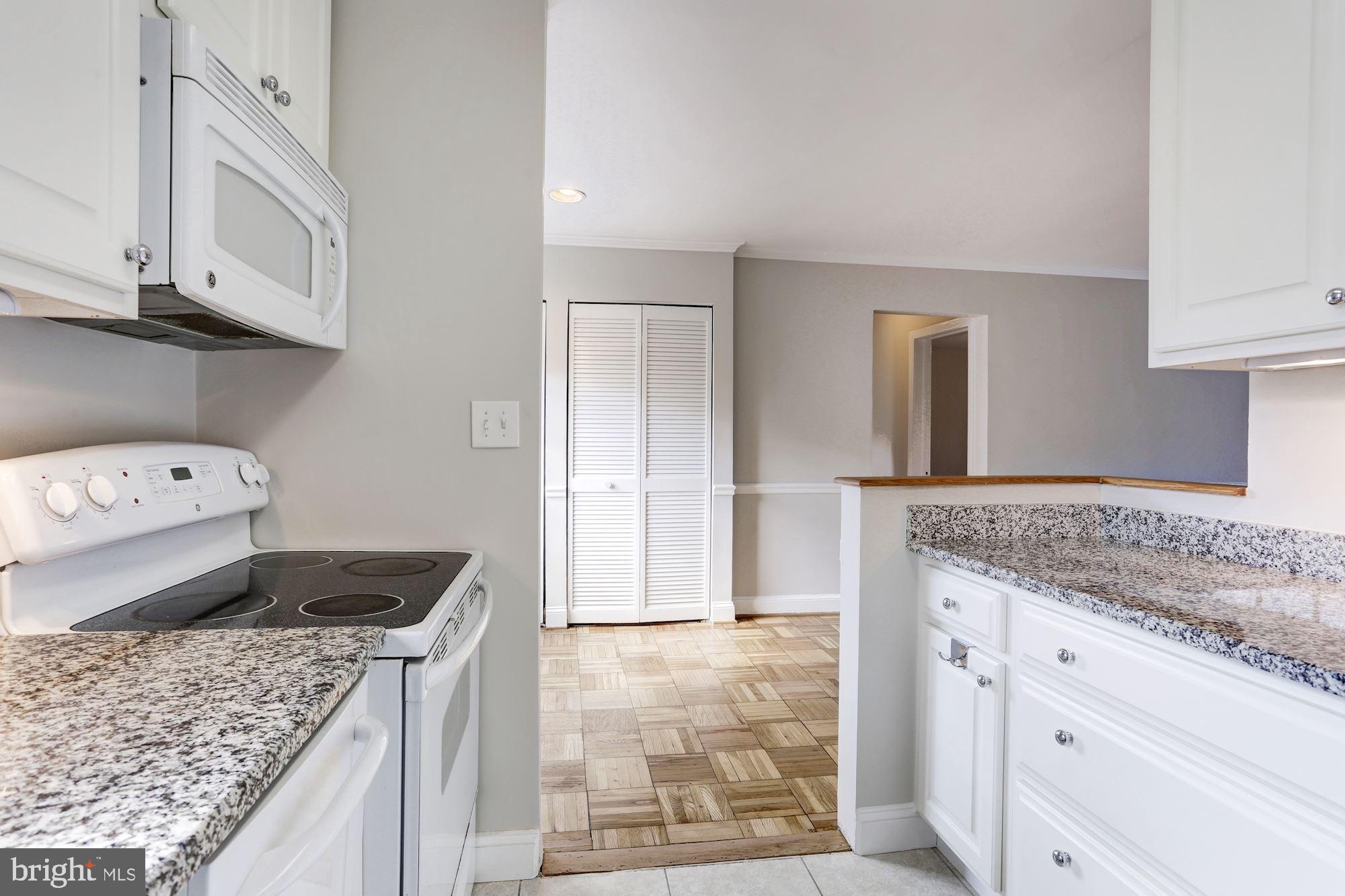 POTOWMACK CROSSING - Residential