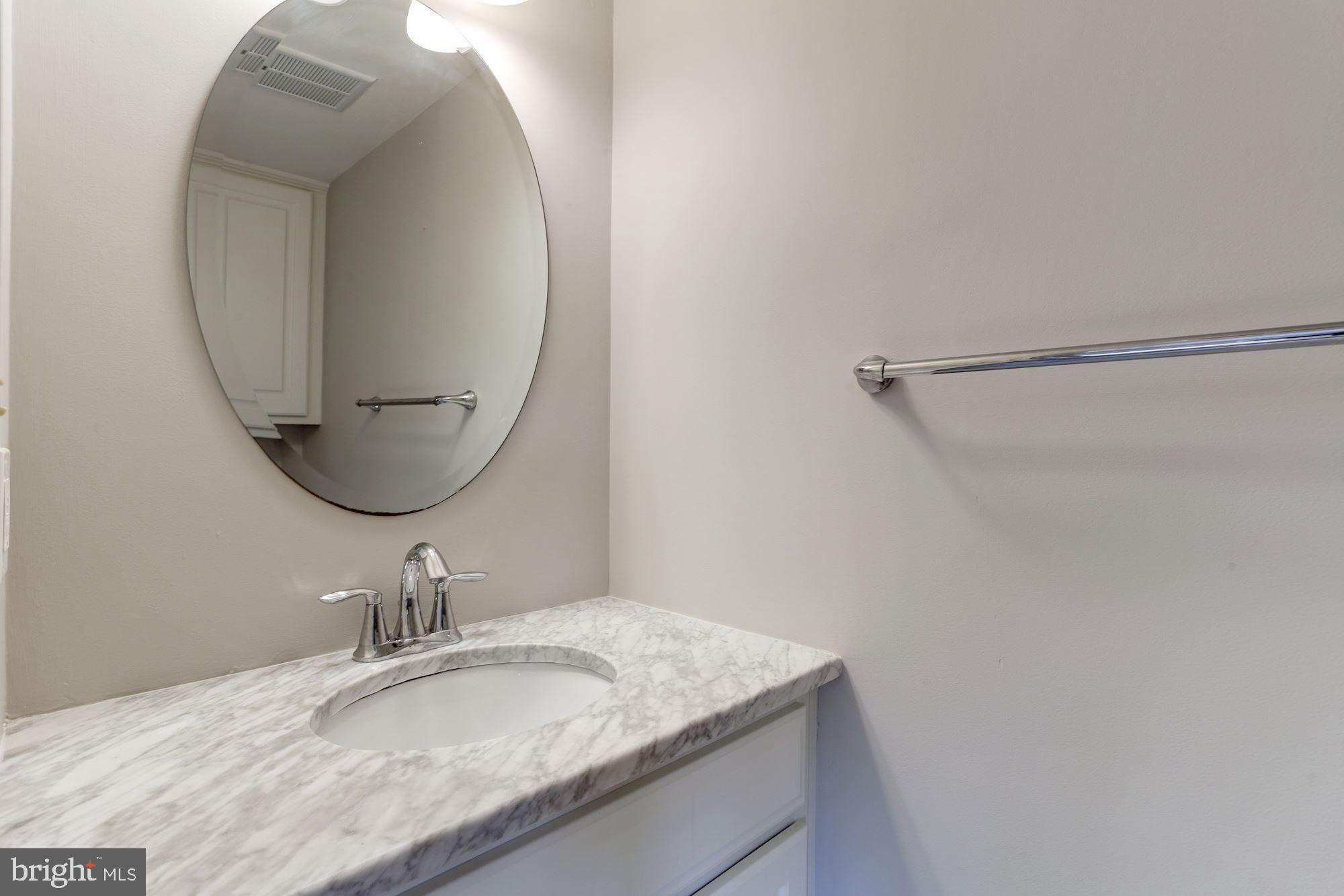 POTOWMACK CROSSING - Residential