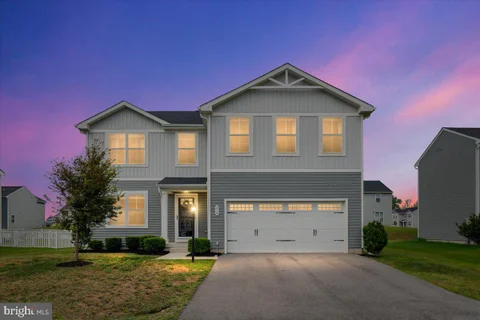 MLS: WVBE2052808