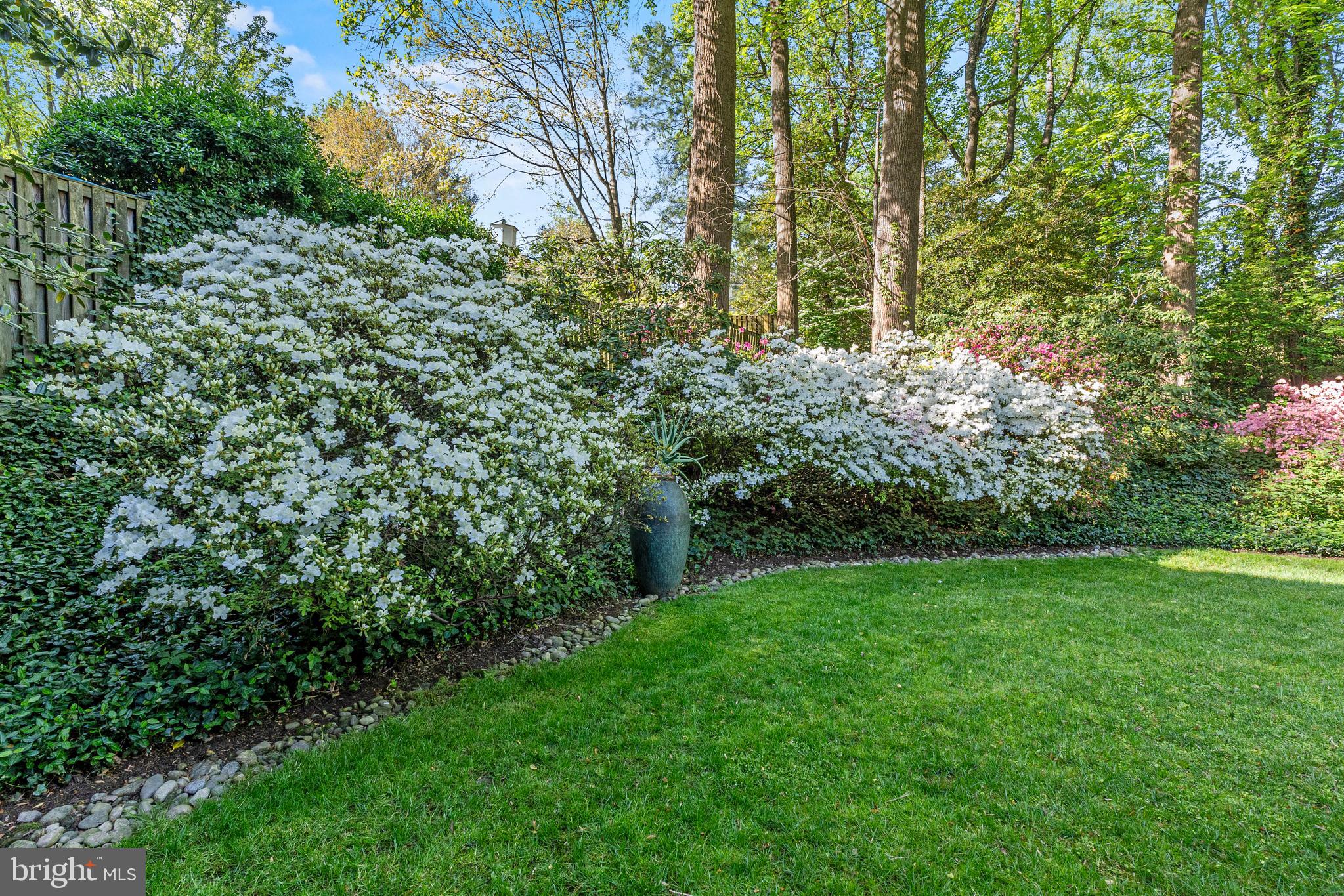 BANNOCKBURN HEIGHTS - Residential